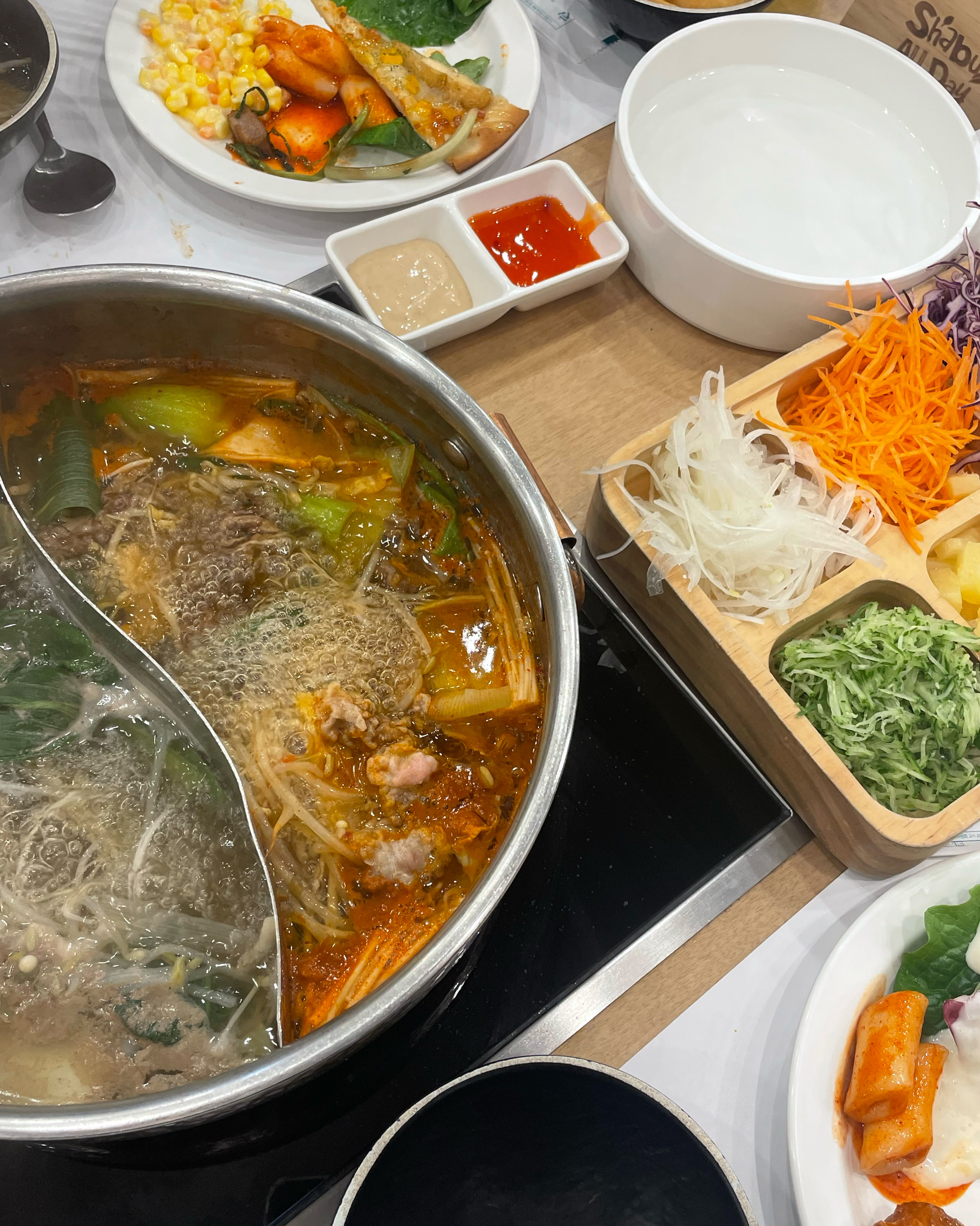 오픈 후 첫 방문시 매장이 어수선했었는데 - 하남검단산 맛집 샤브올데이 하남검단산점