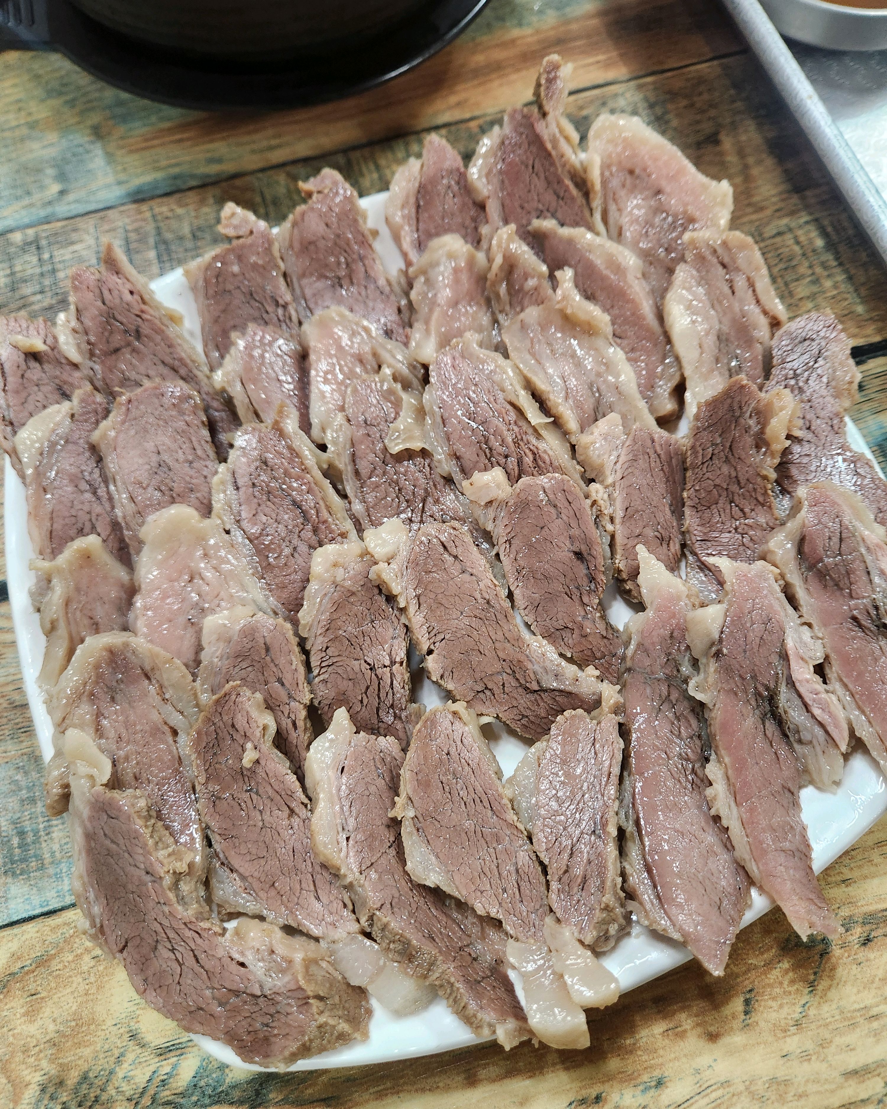 가브리살 수육 생각나서 가끔 옵니다! - 대구 맛집 시골돼지국밥