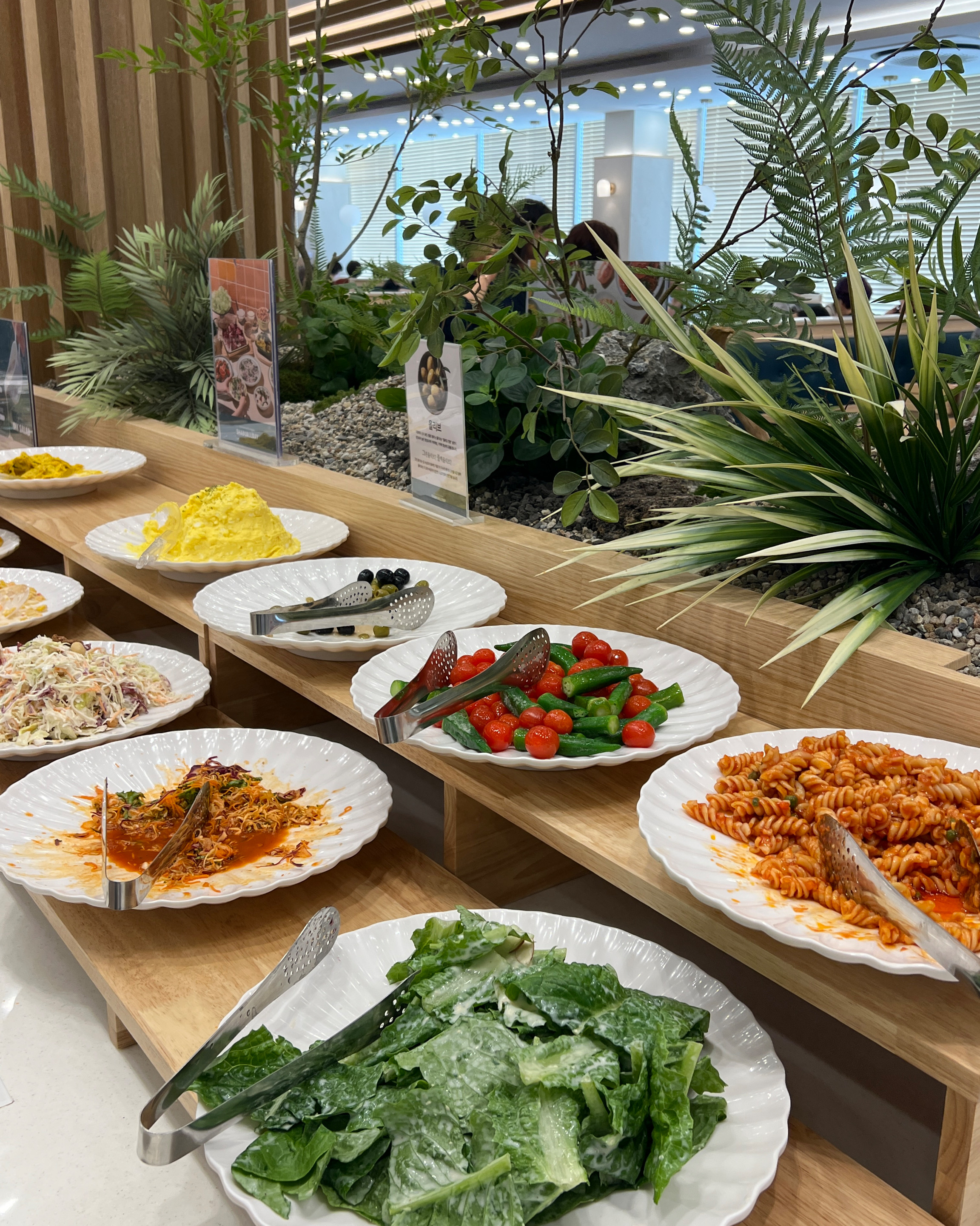 먹을게 너무 많고 전부 싱싱하고 종류도 다양해서 - 대구 상인동 맛집 샤브올데이 대구상인점