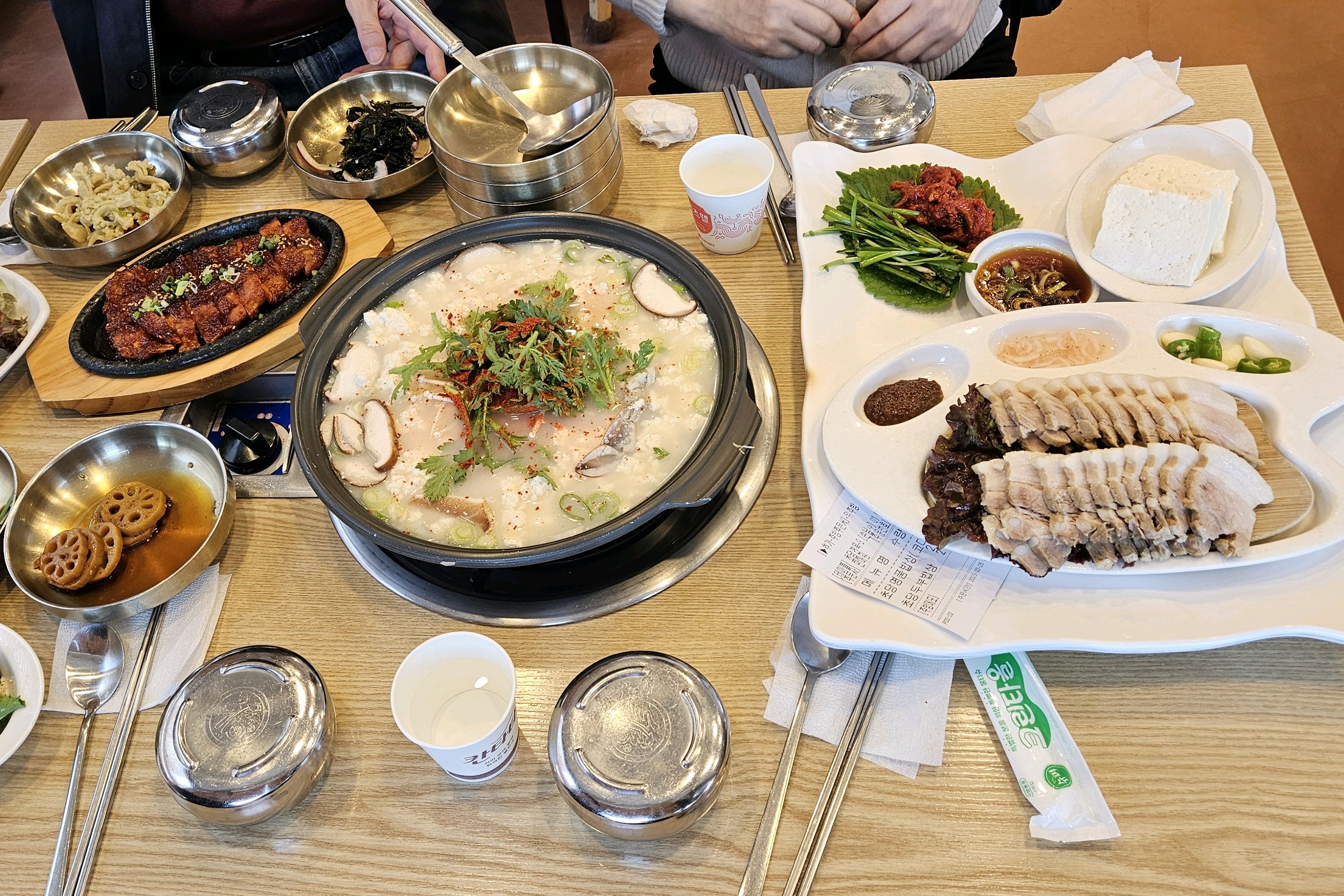 순두부전골이라는 흔치않은 메뉴먹을수 있었어요. - 경포대 맛집 정은숙초당순두부