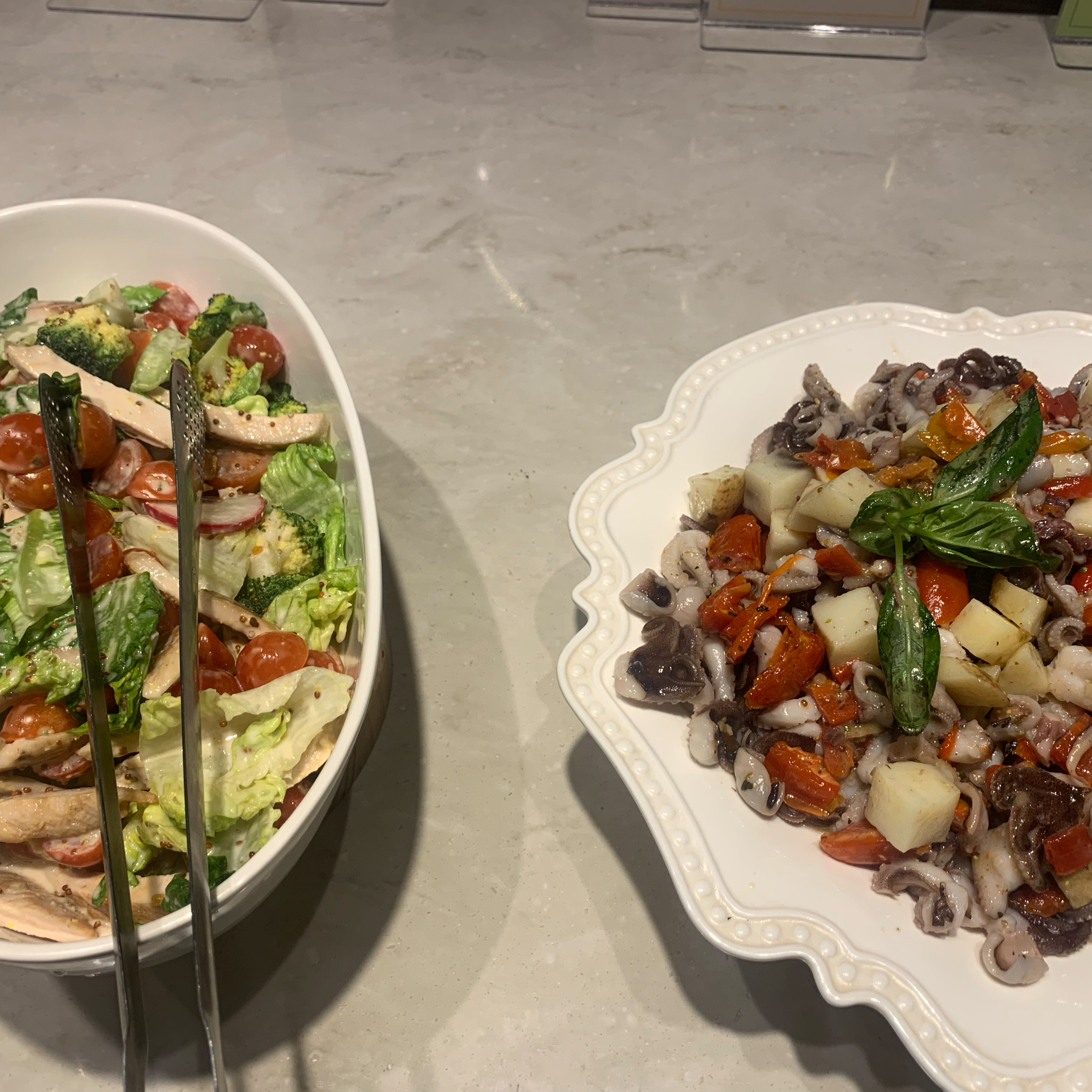 이번에 새로운 샐러드 나왔다고 해서 - 창원 롯데백화점 맛집 빕스 창원롯데백화점점