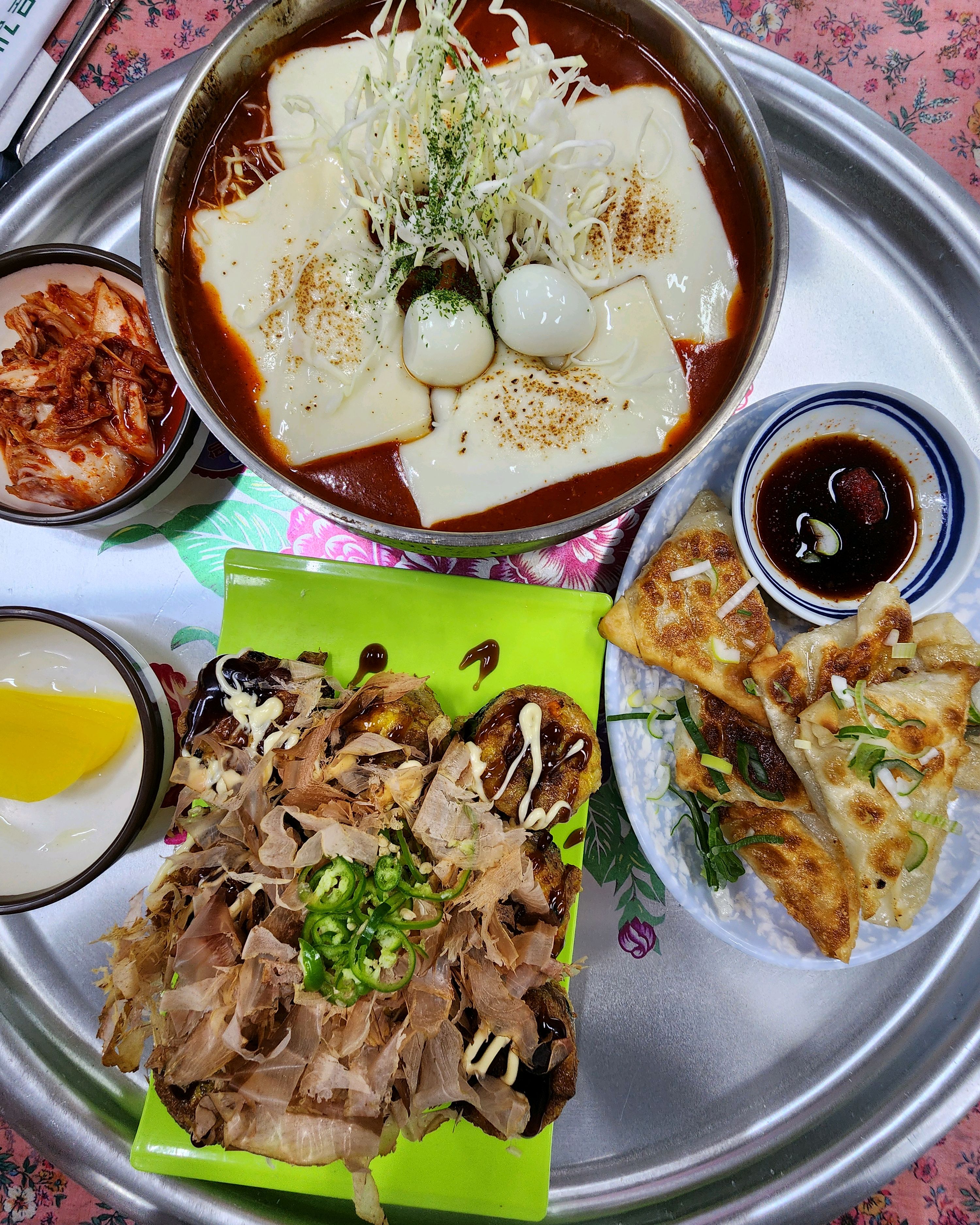 주말 점심 쯤 도착. - 대구 맛집 신서문김밥