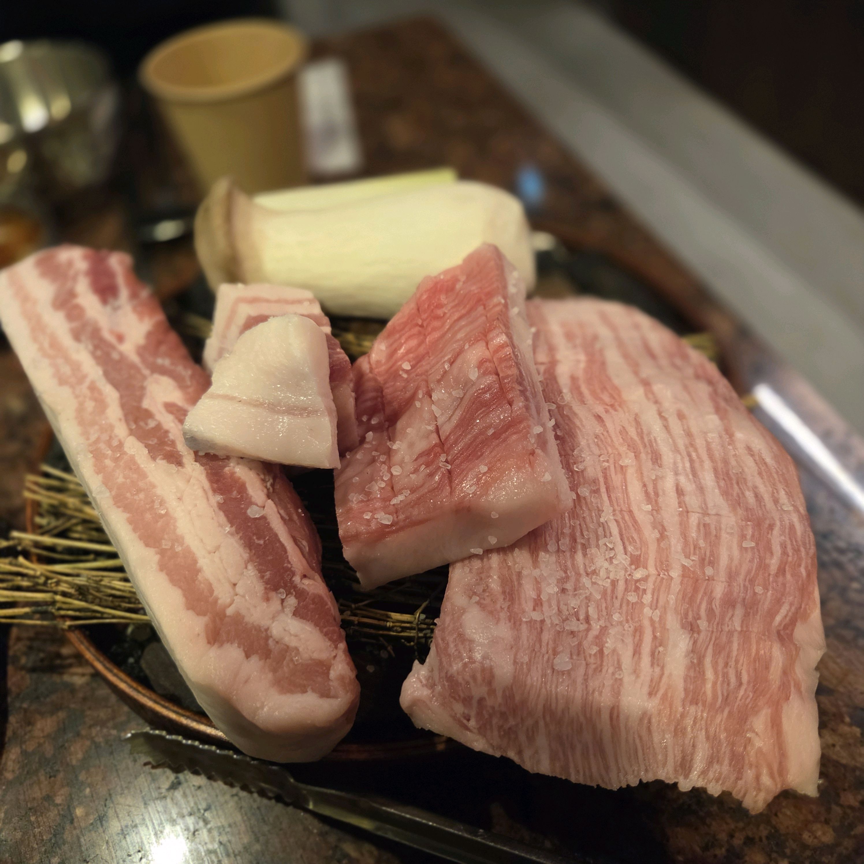 [광화문 맛집 굽돌집 서울시청본점] 직접 가본 로컬 리뷰