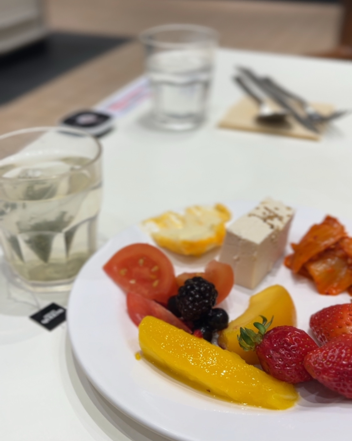 호수공원 산책하고 어디갈까 하다 크램차우더 스프생각나길래 들렀어요. 녹진하고 깊은 맛 여전