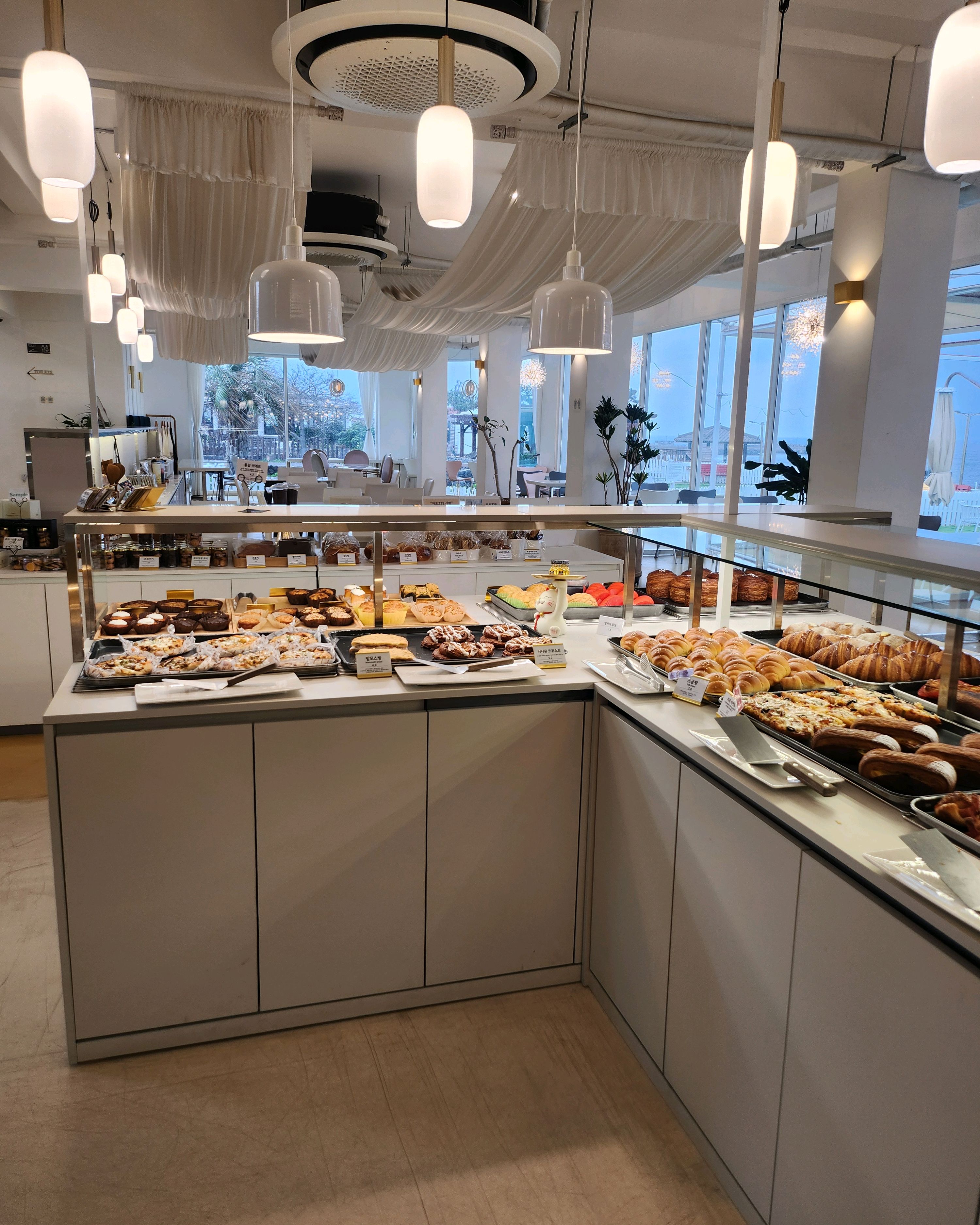 앙버터 미쳤네요 - 제주 맛집 외도339