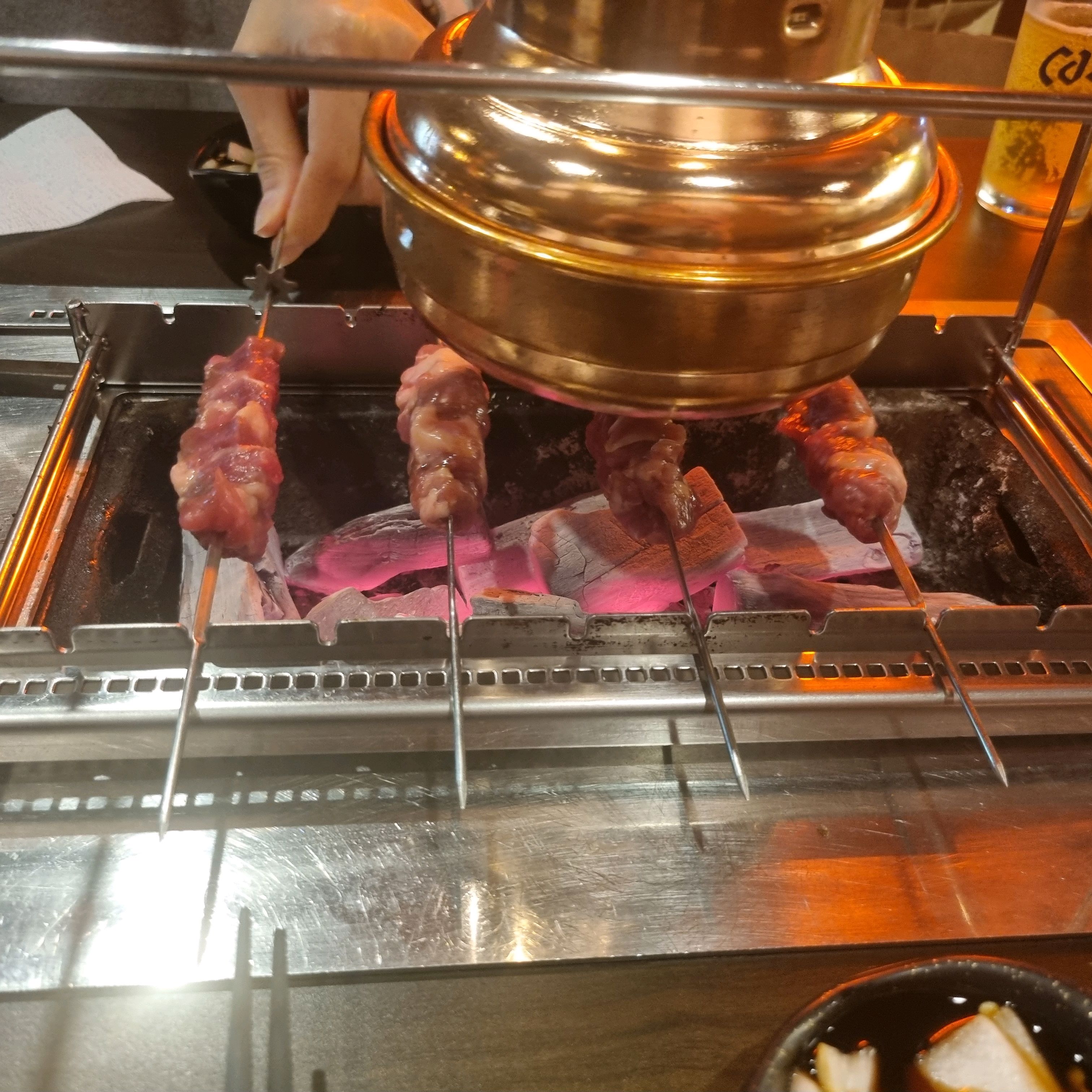 친구랑 왔는디 역시 소문대로 뚱뚱양꼬치군요!! - 천호동 맛집 고양꼬치 천호점
