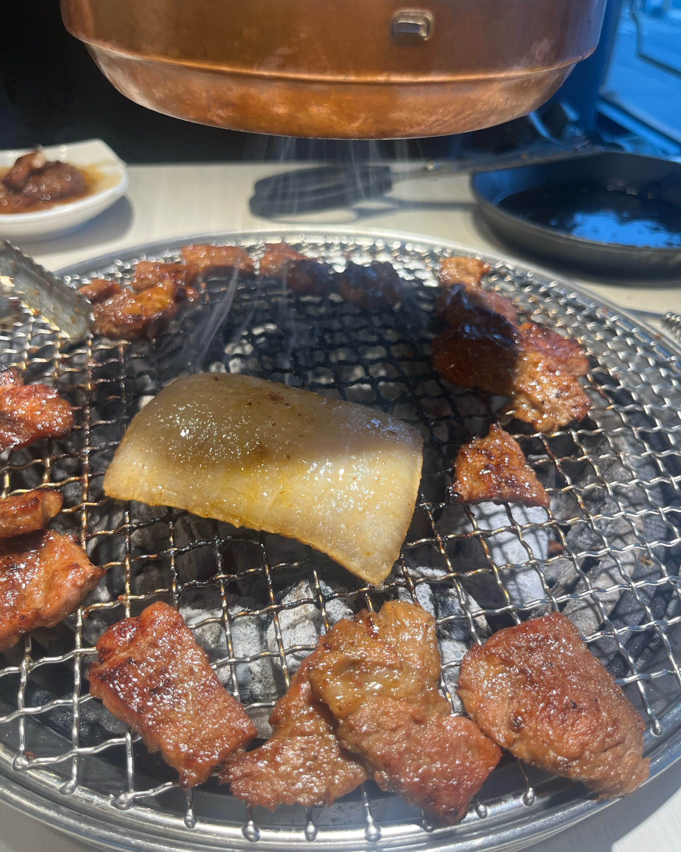 깔끔한 진열이 맘에 들고, 고기도 완죠니 맛있어요ㅜ푸ㅜㅠㅠㅜㅜㅜ - 부천 상동 맛집 명륜진사갈비 부천상동점
