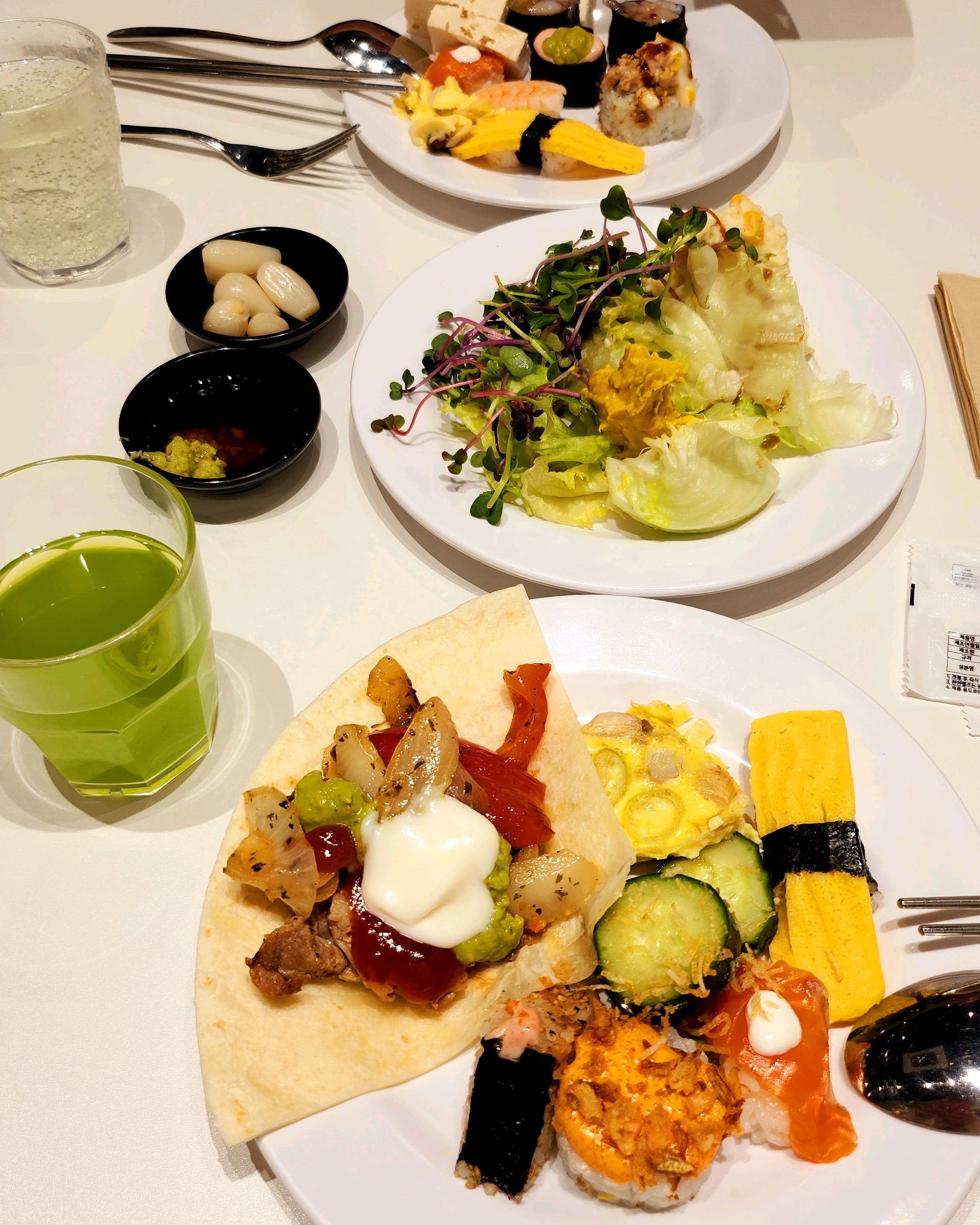 웨이팅 하나 없이 오늘 애슐리 냠냠 - 일산 킨텍스 맛집 애슐리퀸즈 더타운몰 킨텍스점