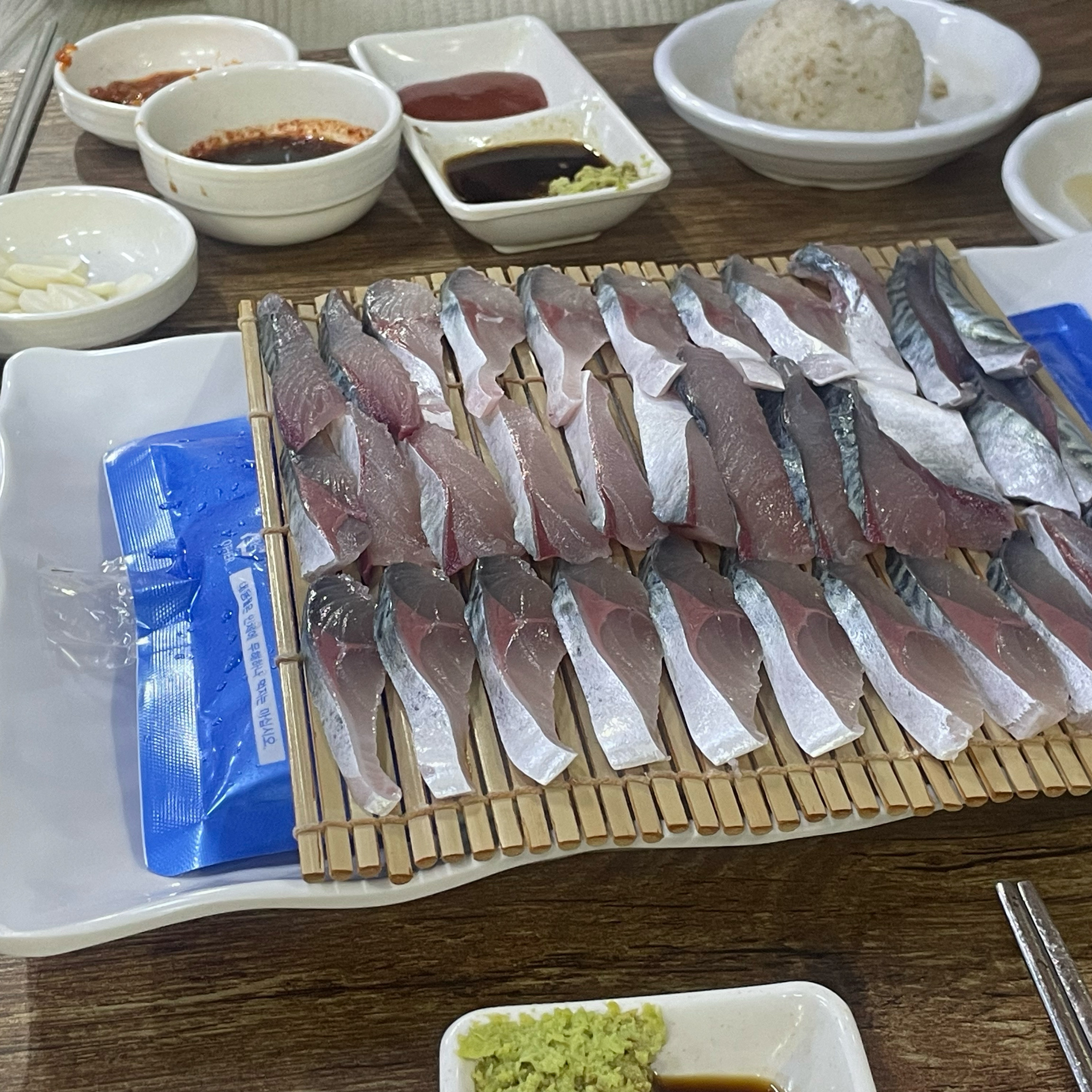 후기대로 너무 신선하고 맛있어요!! - 제주 맛집 원담 제주본점