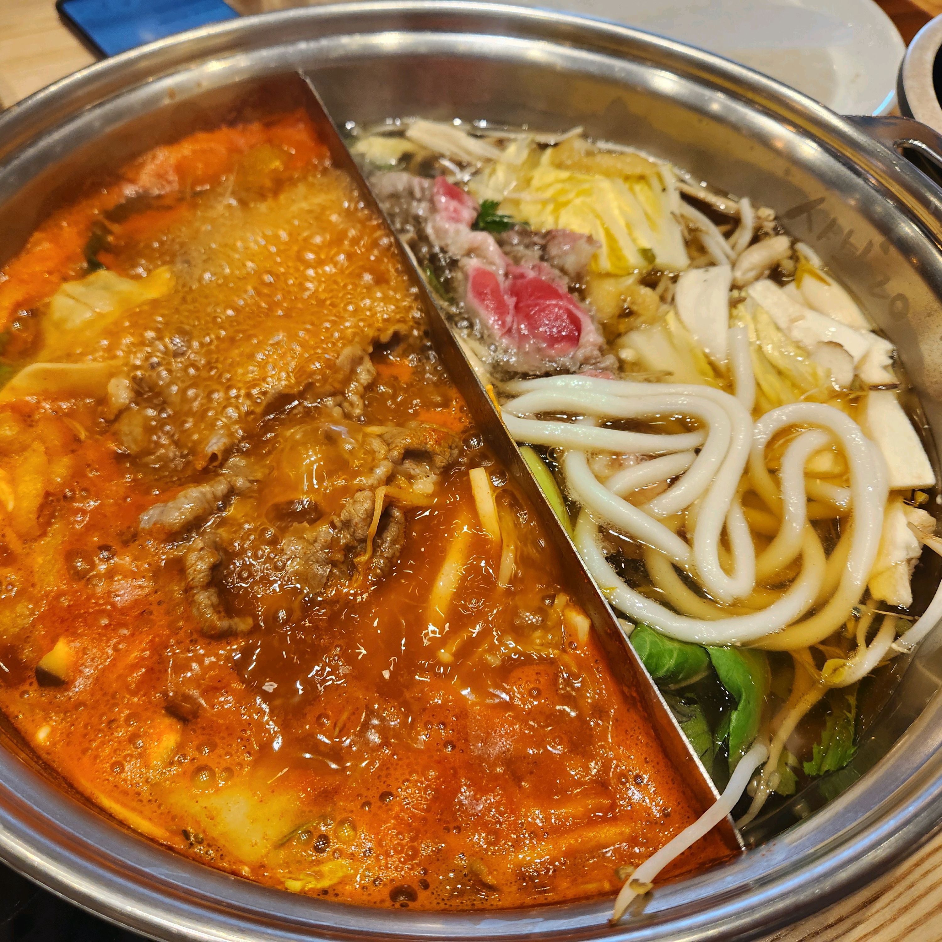 샤브 평일 점심 - 성정동 맛집 샤브20 천안두정점