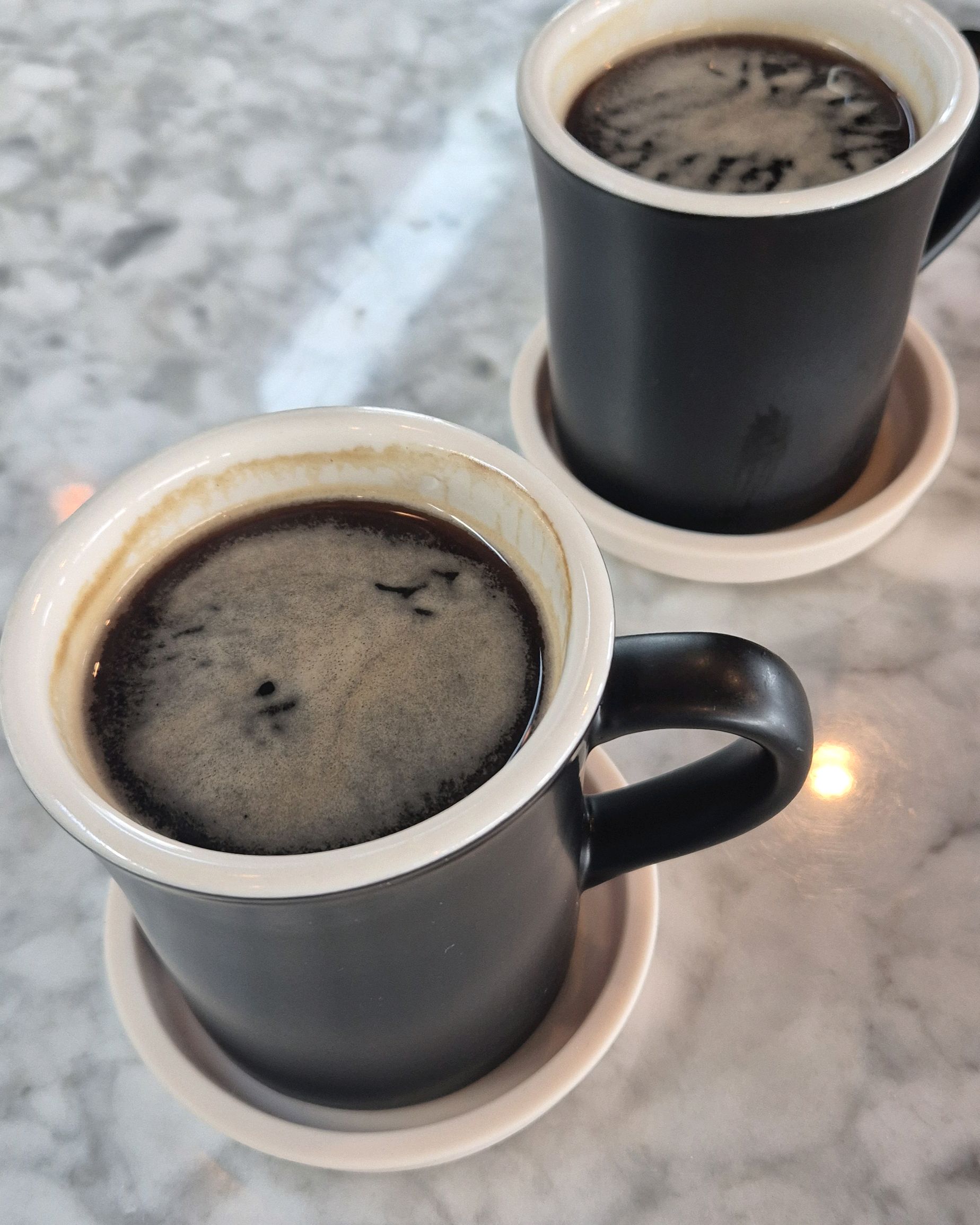커피도  맛있고 분위기도 좋아요 - 대전 맛집 더노은로