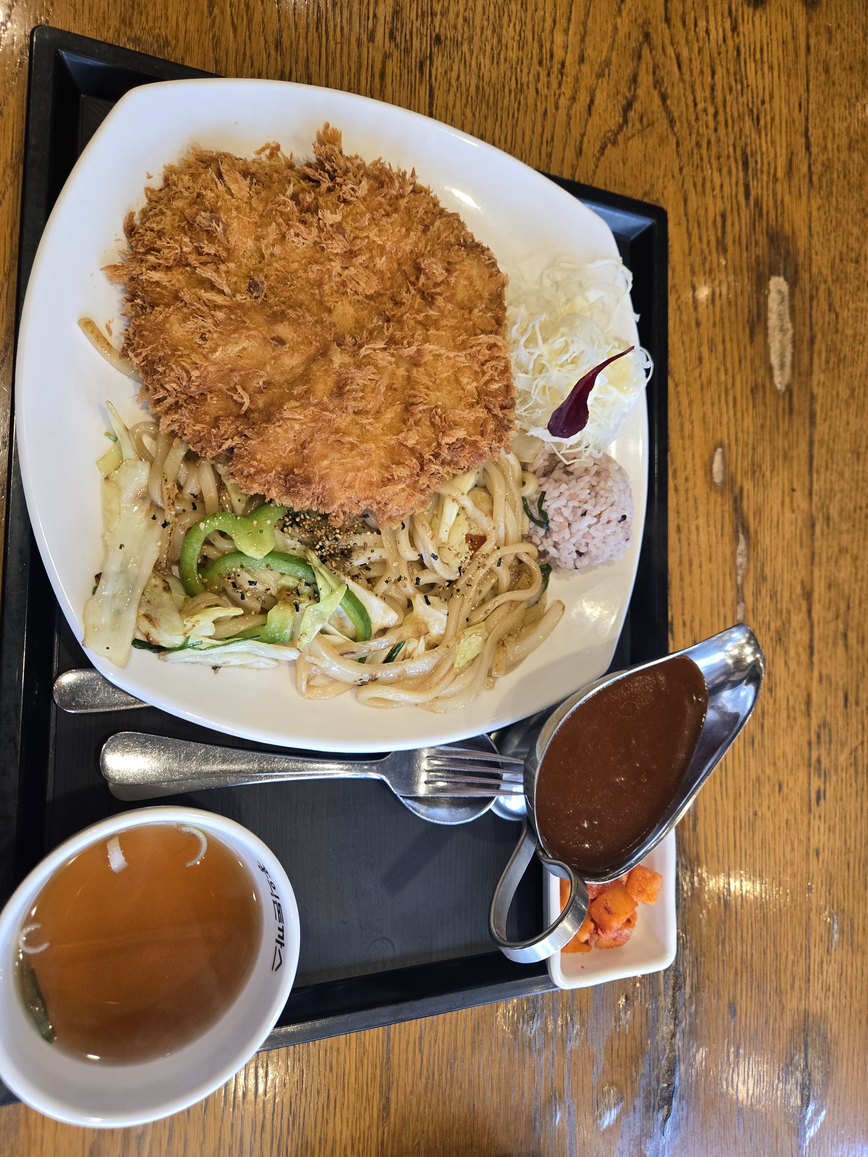 남포동오면 항상 들리는 홍익돈까스! - 부산 남포동 맛집 홍익돈까스 부산남포점
