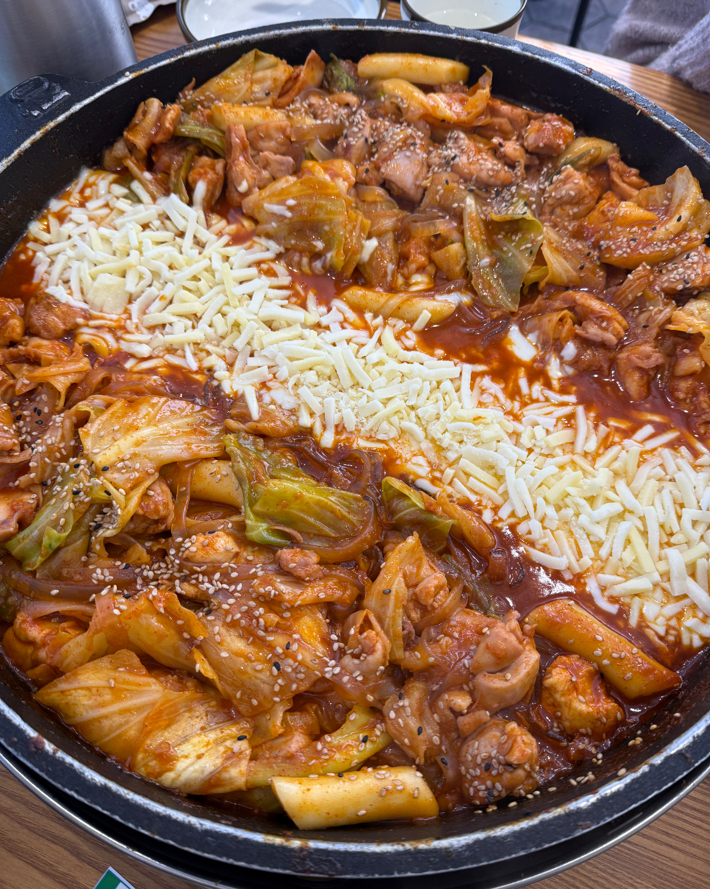 [홍대입구역 맛집 장인닭갈비 홍대2호점] 직접 가본 로컬 리뷰