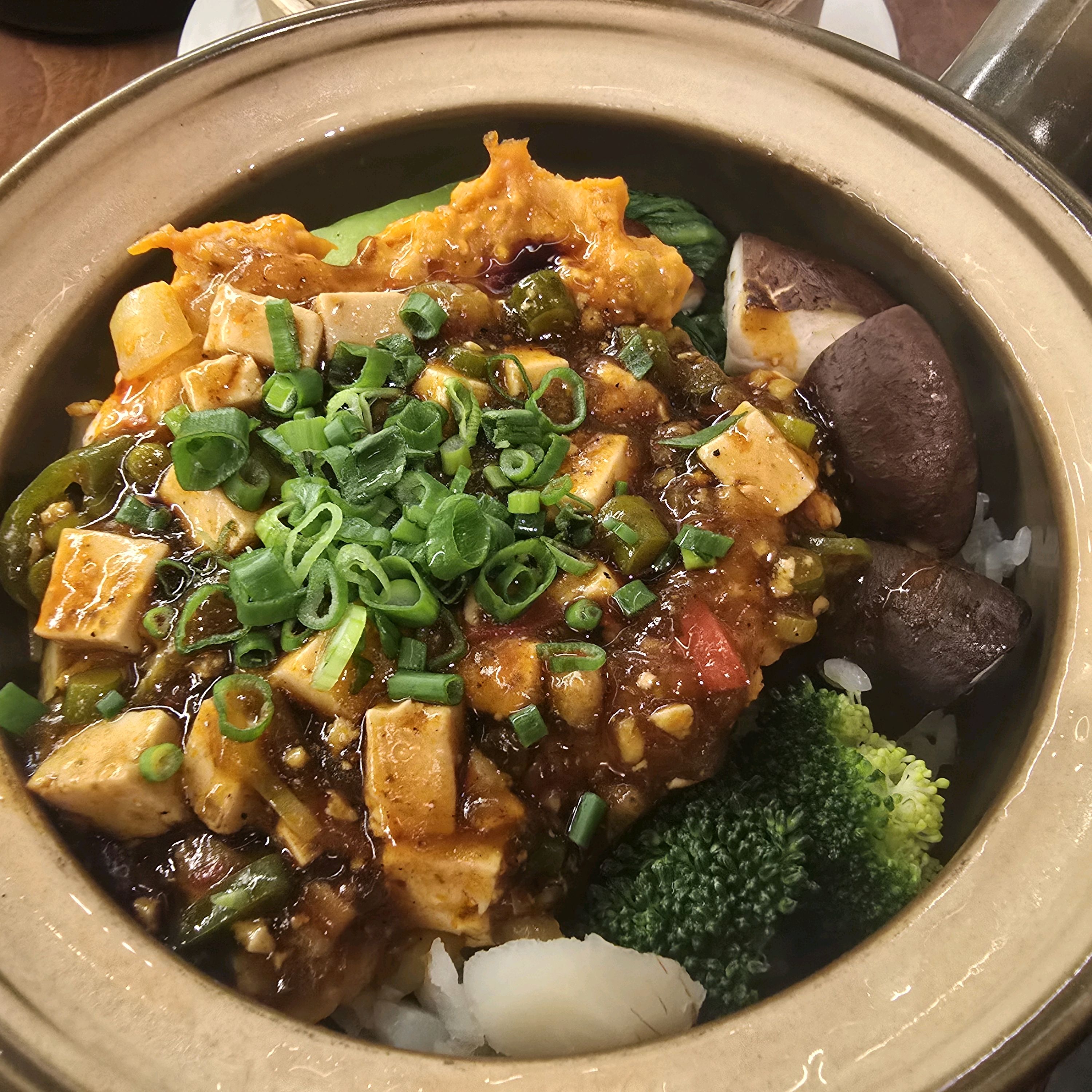 [여의도 맛집 호우섬 더현대서울점] 직접 가본 로컬 리뷰