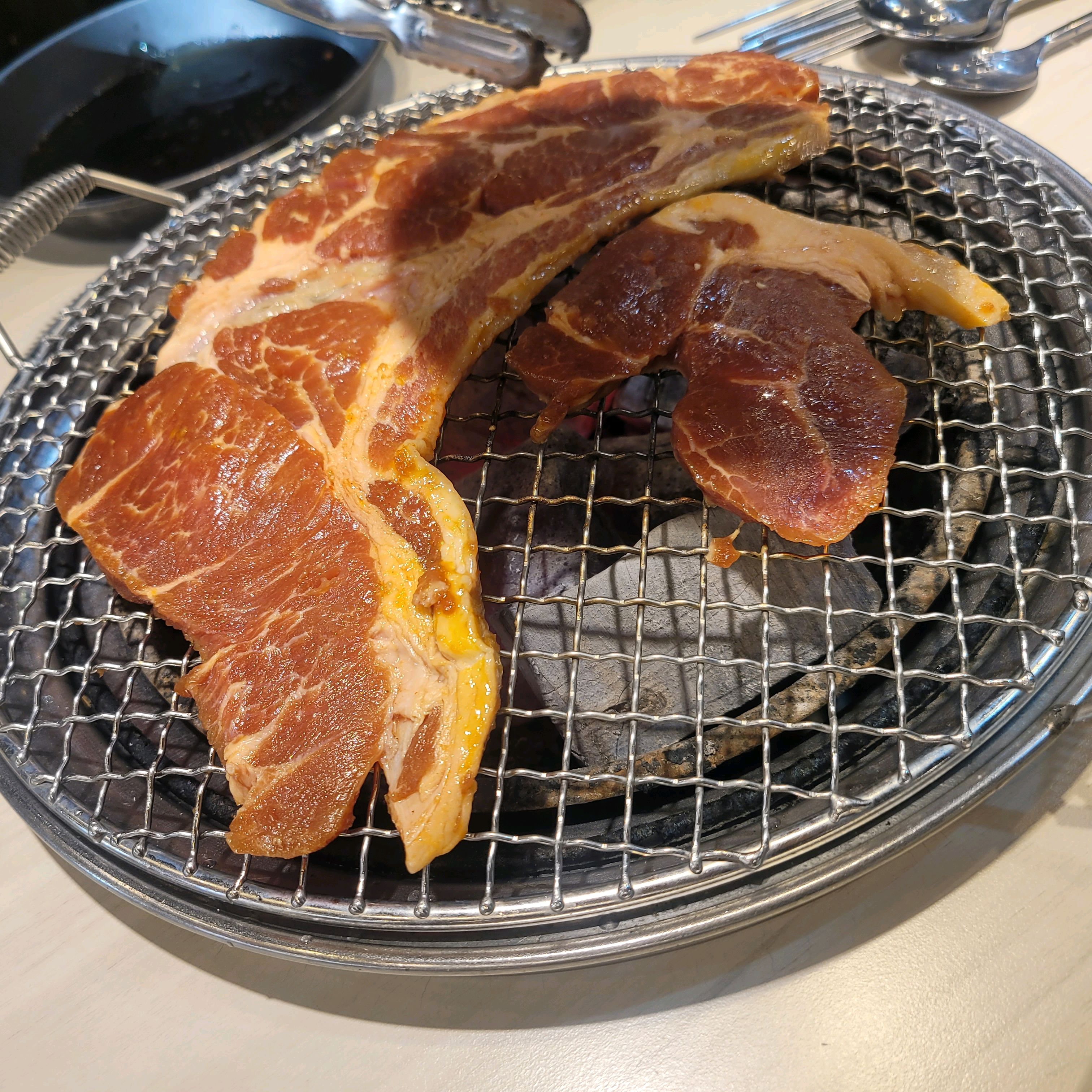 다양하게 먹을수 있어서 너무 좋아요 >_< 실컷먹을수있어서 굿!!! - 부천 상동 맛집 명륜진사갈비 부천상동점