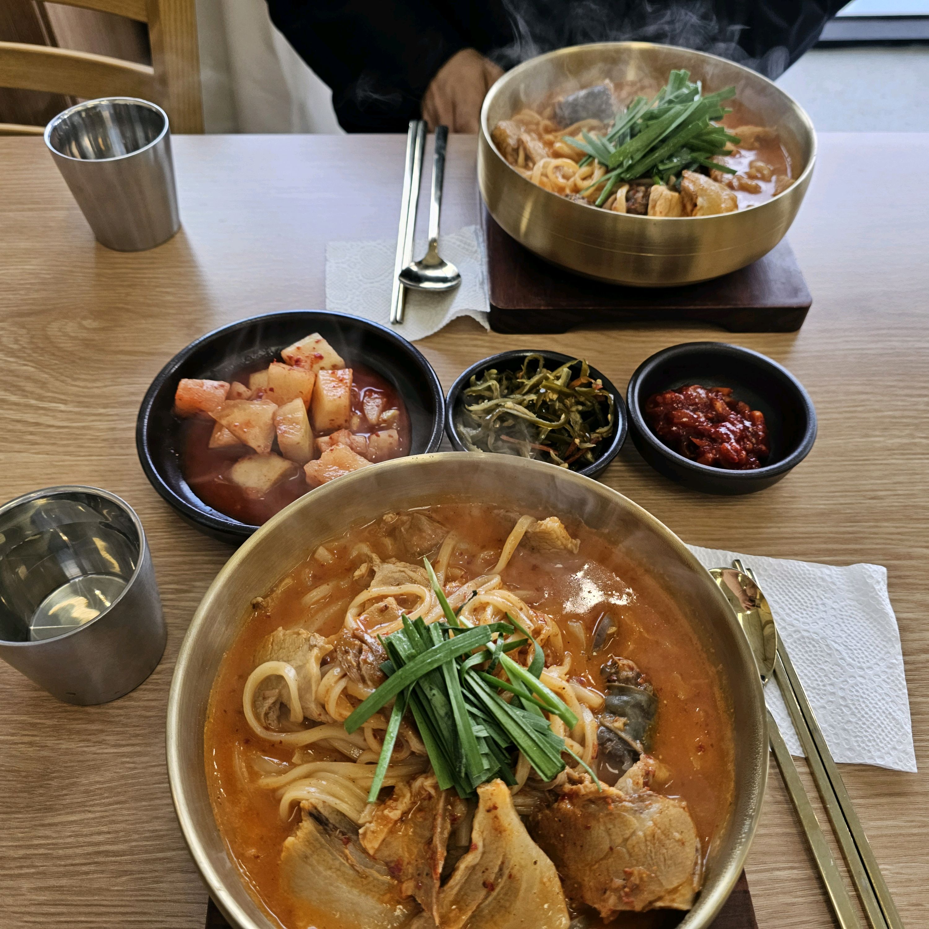 근처 올 일이 있어서 왔다가 - 구월동 맛집 연안옥 칼순대국 인천본점