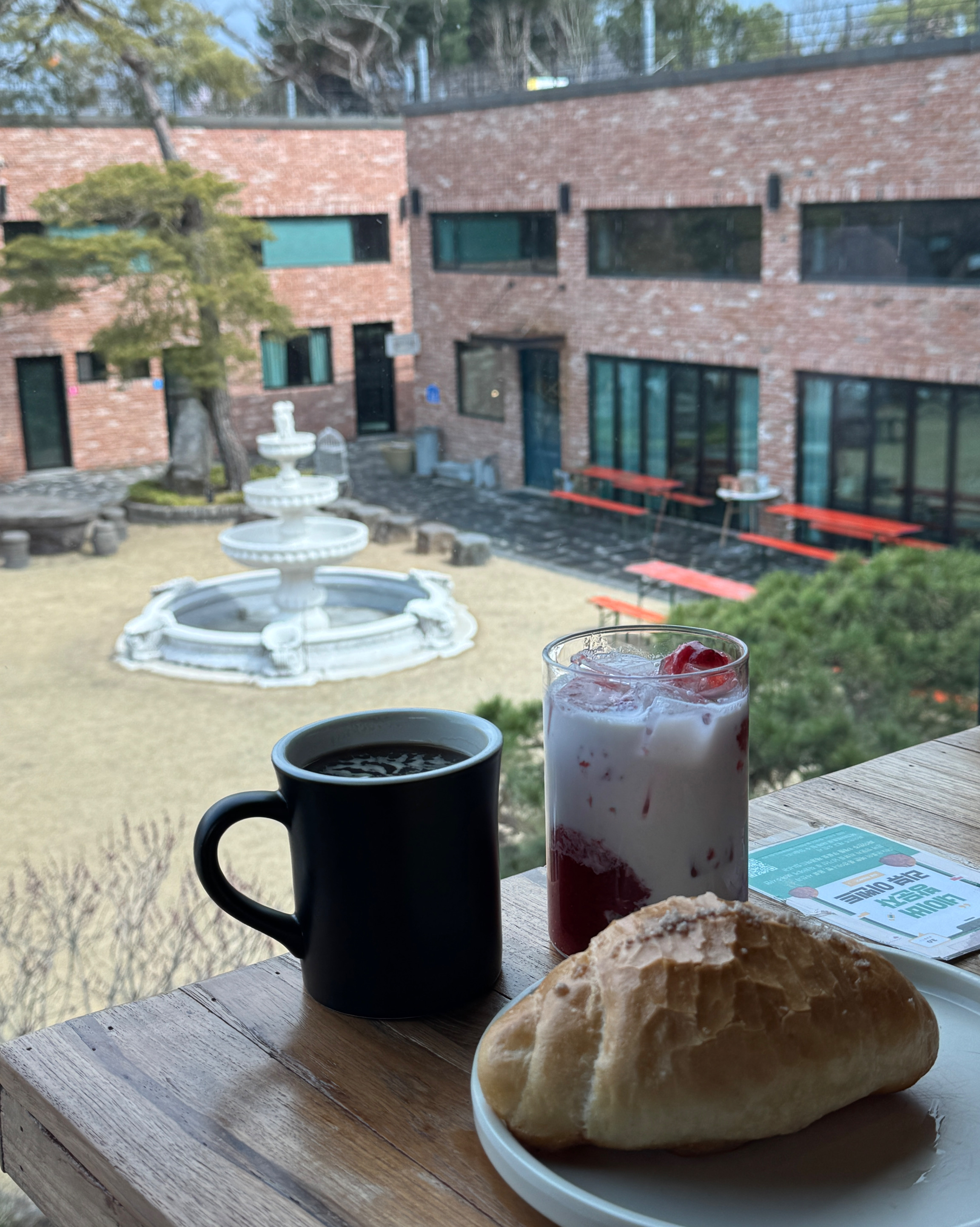 비내리던주말 더노은‎로카페에서 힐링하고가용 🌧️ - 대전 맛집 더노은로