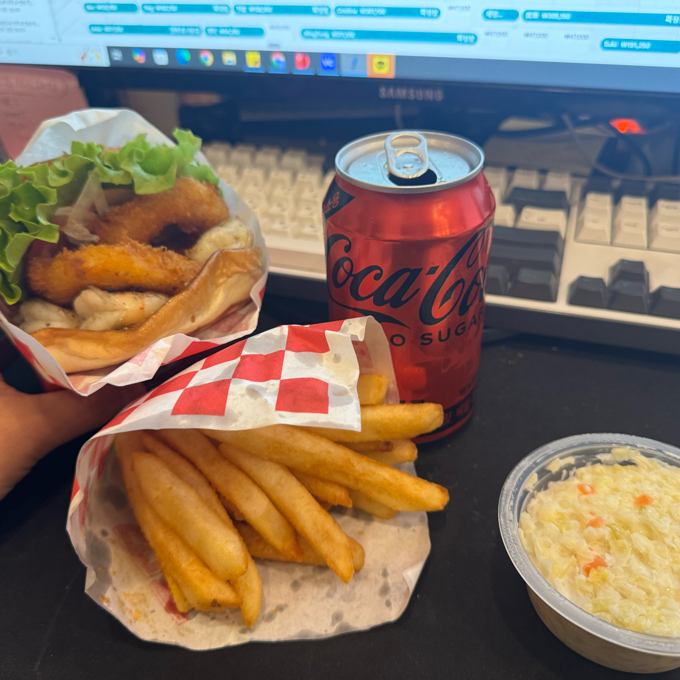 [부산역 맛집 왓더버거 부산역점] 직접 가본 로컬 리뷰