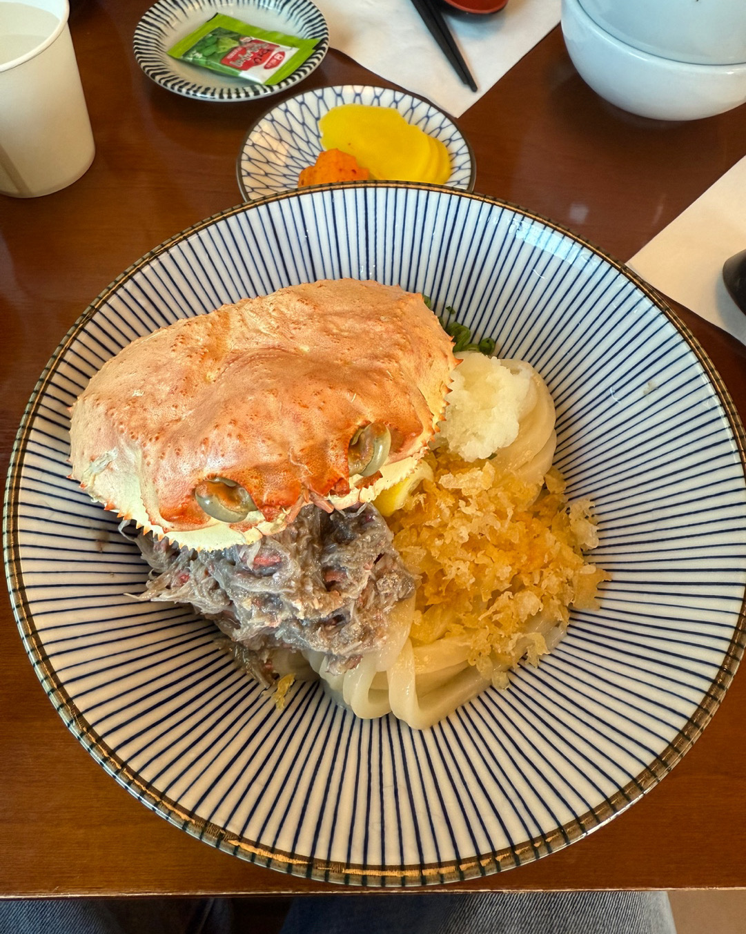 너무 맛있어서 면 추가를 5번이나 했어요!! 사장님도 너무 친절하시고 특히 우동당 시그니쳐