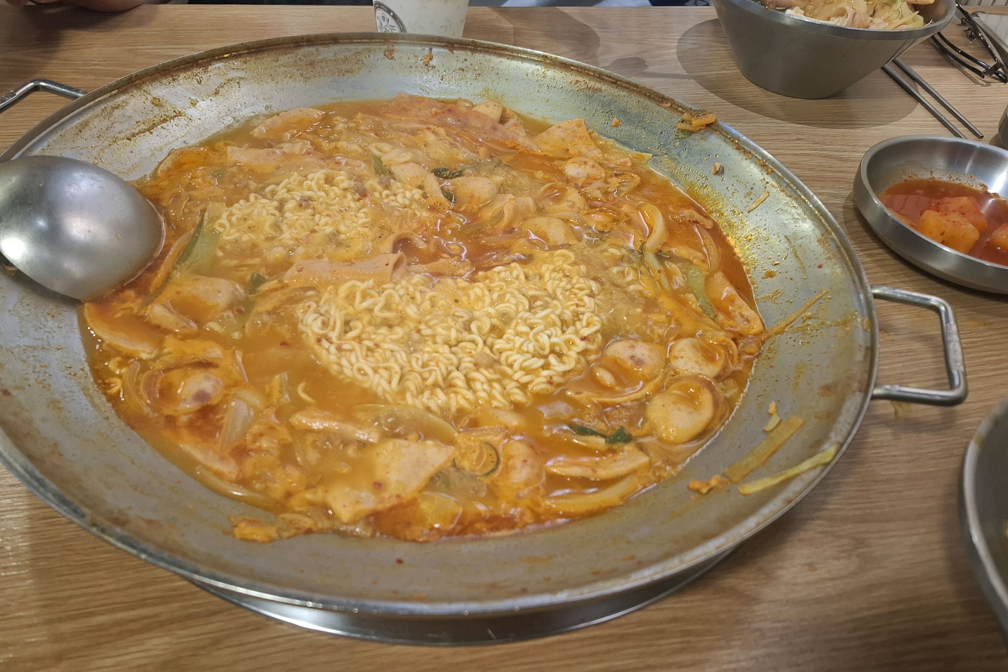 정자역 맛집 애햄부대찌개 정자점 내돈내산 찐리뷰