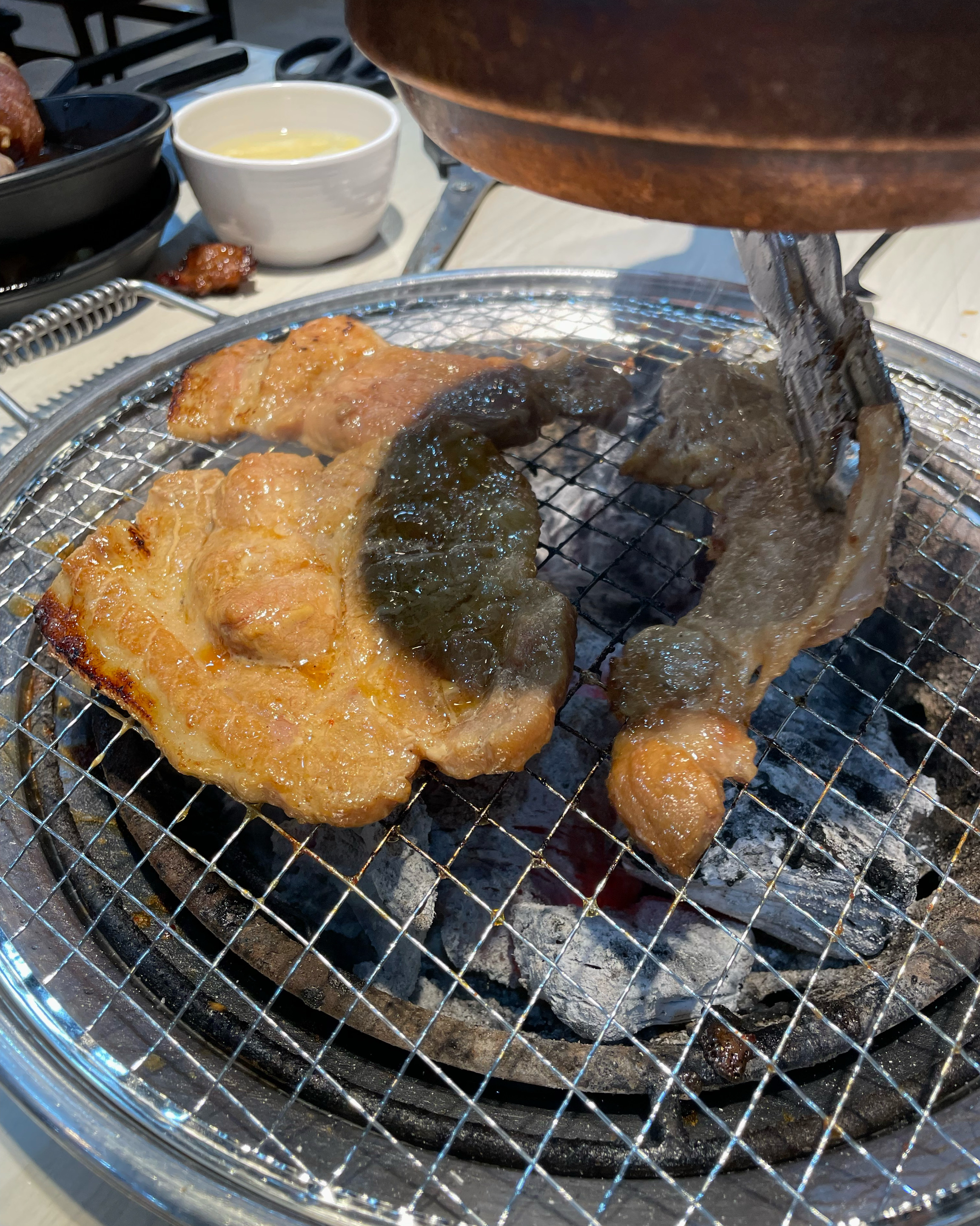 매장도 넓고 직원분들도 엄청 친절해서 좋았어요 - 묵동 맛집 명륜진사갈비 묵동점
