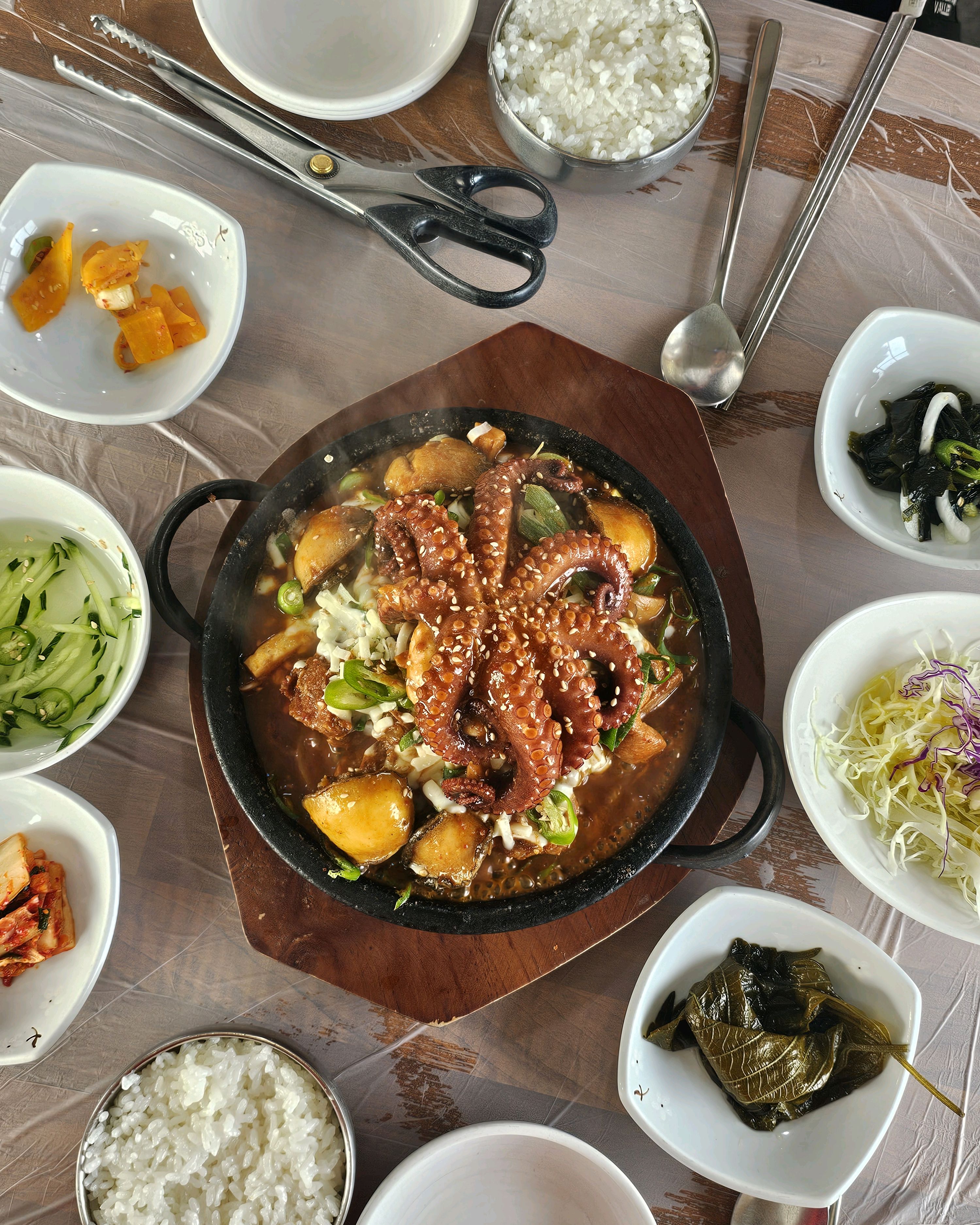 테이블링 안하고 무작정 갔더니 주말이라 그런지 웨이팅은 1시간 정도 하긴 했지만 - 제주 맛집 순천미향 제주산방산본점