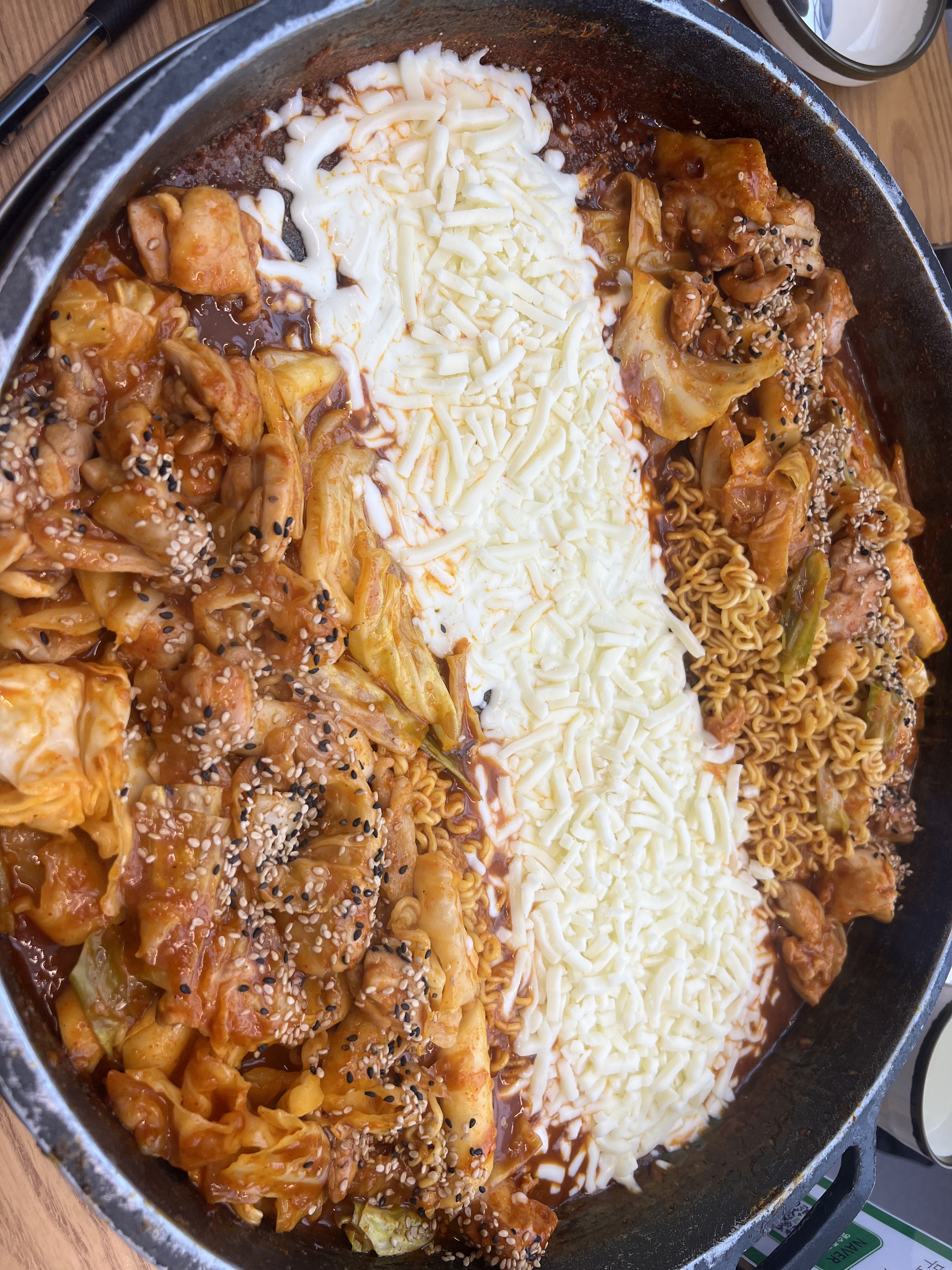 [홍대입구역 맛집 장인닭갈비 홍대2호점] 직접 가본 로컬 리뷰