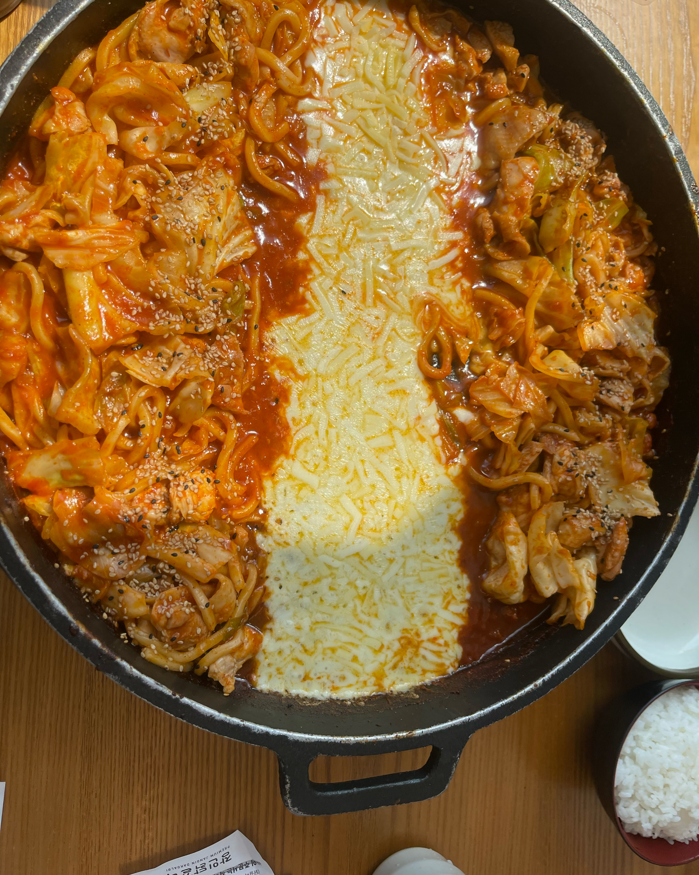[홍대입구역 맛집 장인닭갈비 홍대2호점] 직접 가본 로컬 리뷰