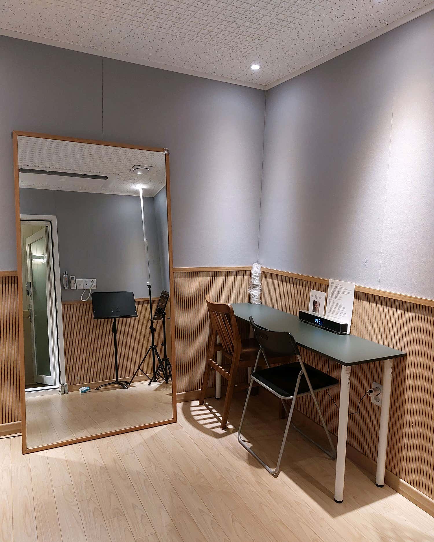 2번째 스튜디오 사진