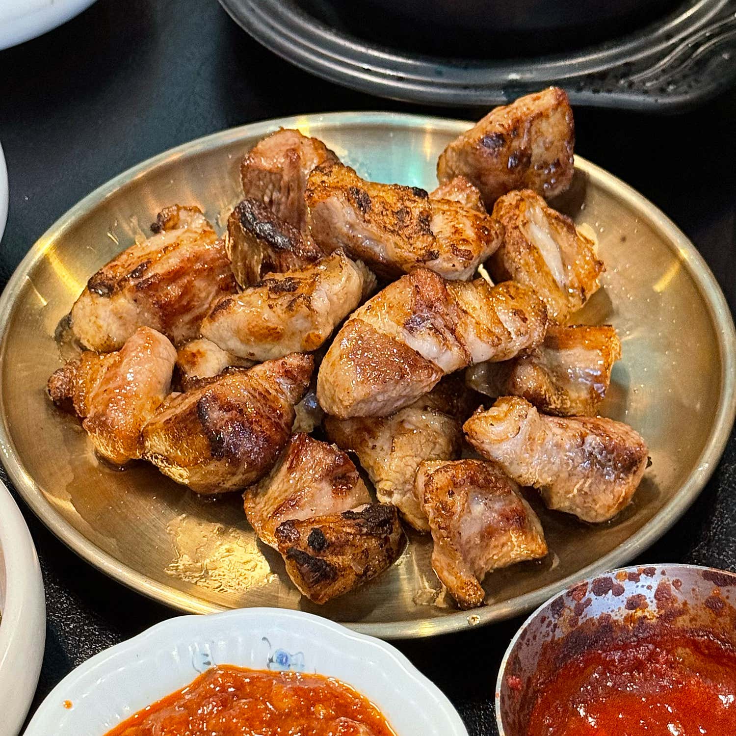 공복식당 구워주는 고기