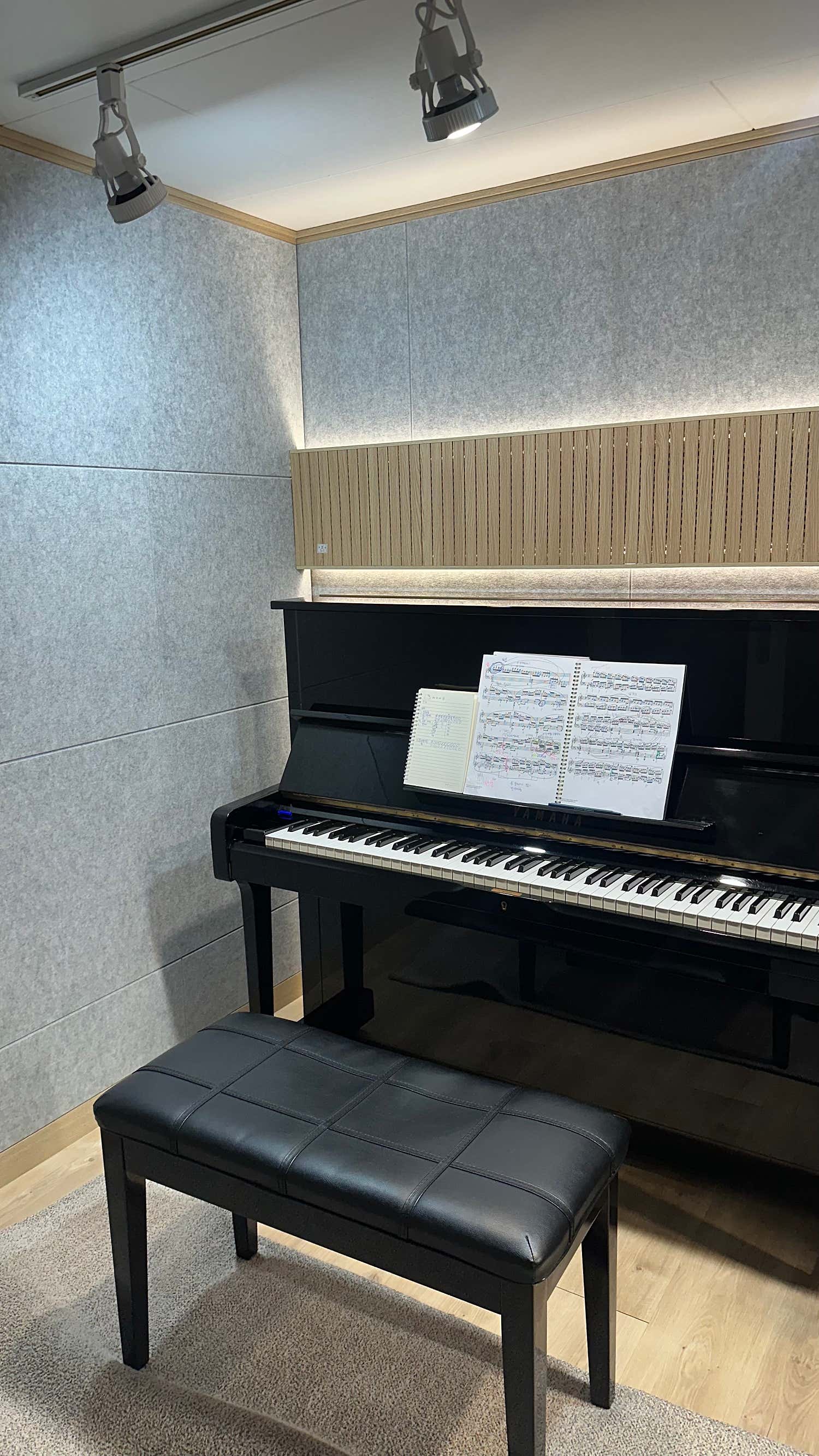 4번째 스튜디오 사진