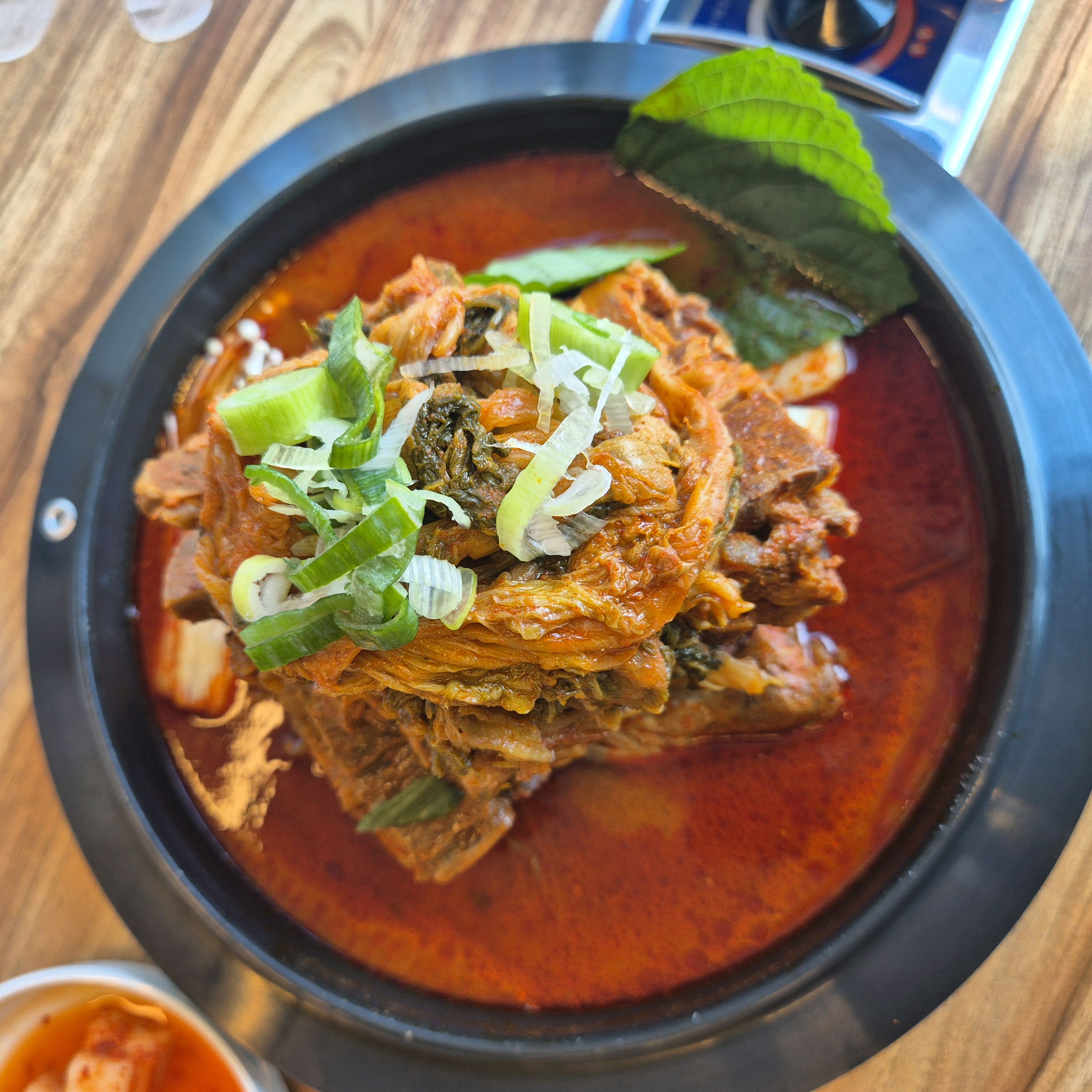 청년감자탕순대국 용인동백점 뼈해장국