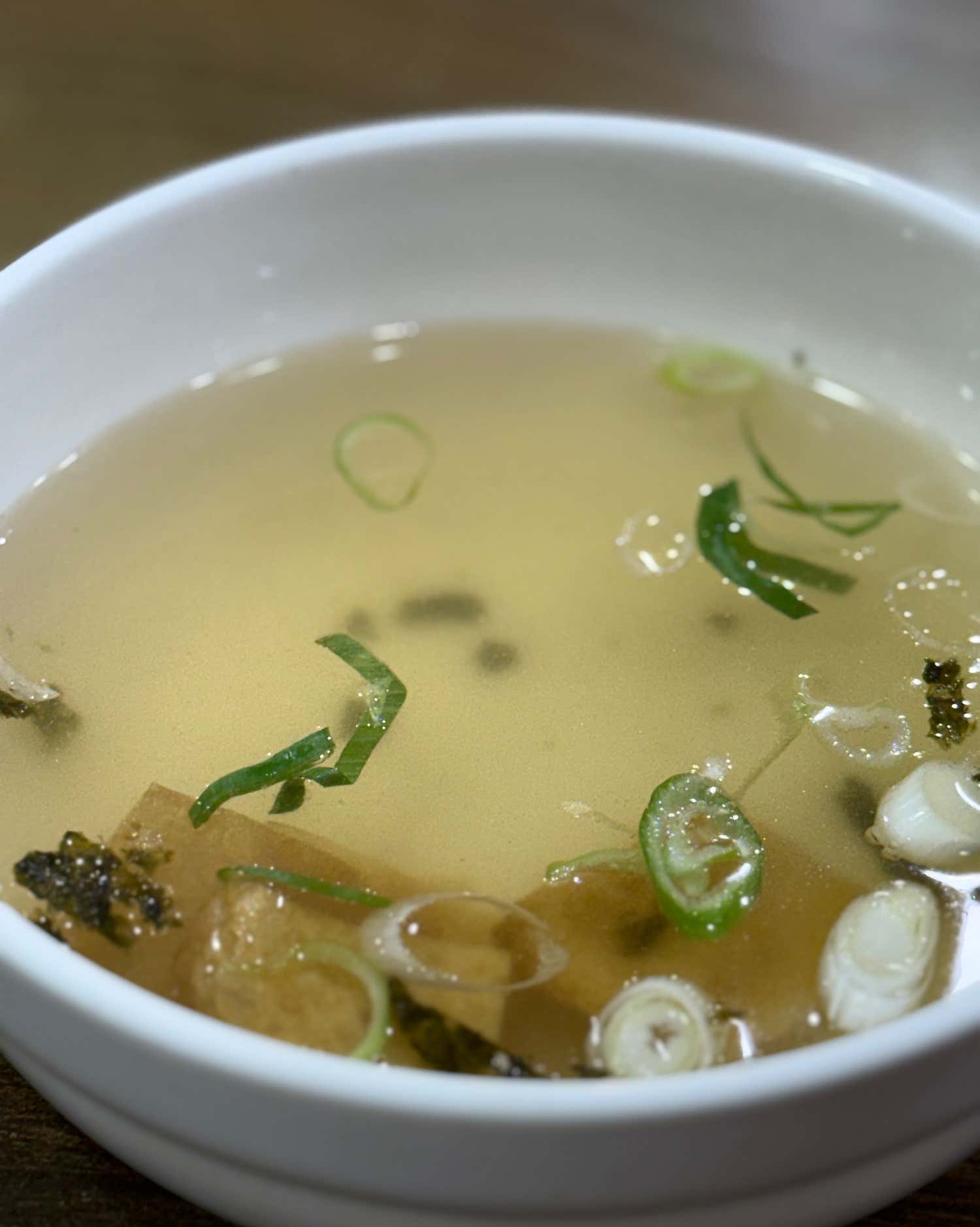 옛날땡땡이상추튀김 북대1호점 내부 전경