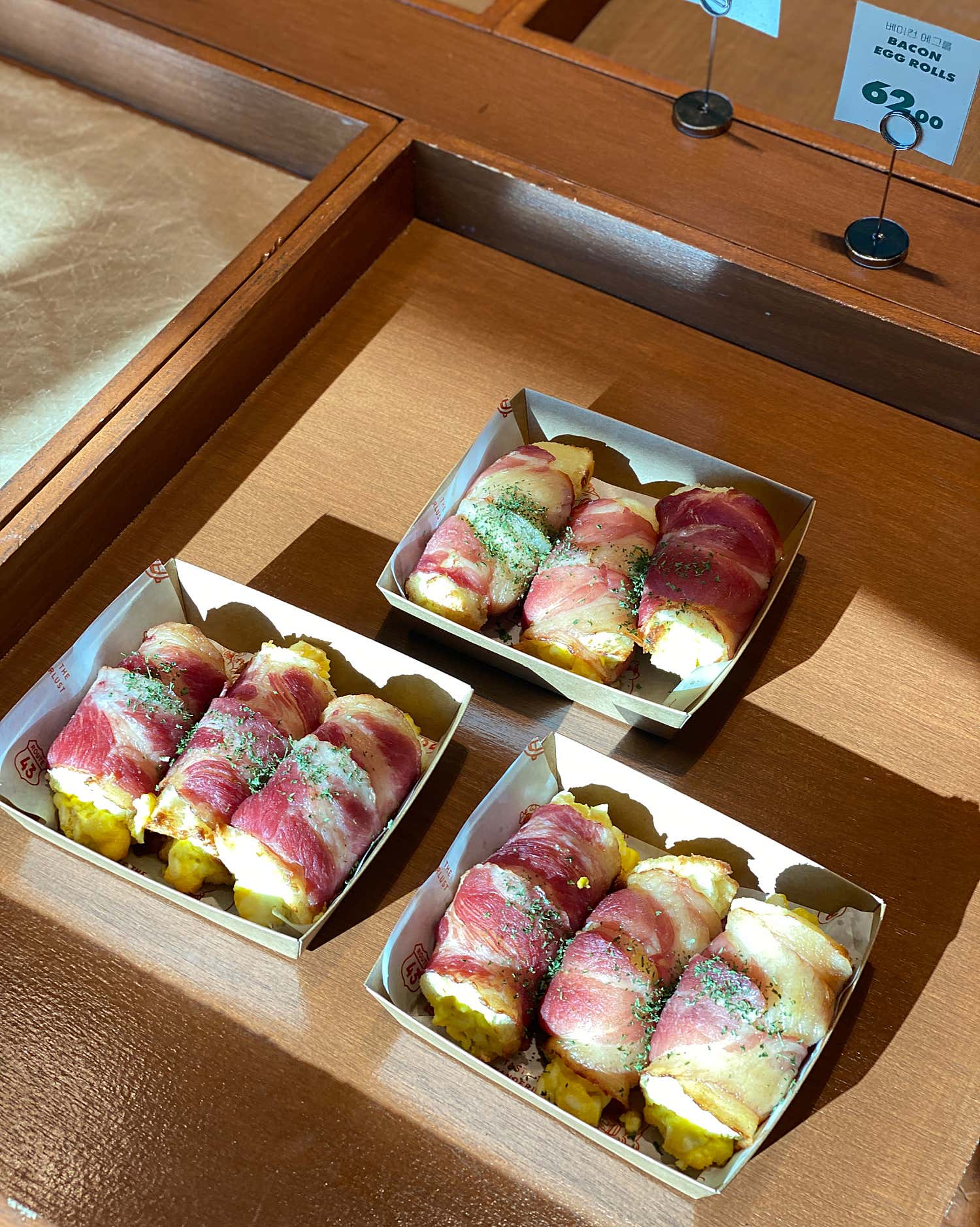 테디스버거 클로즈업