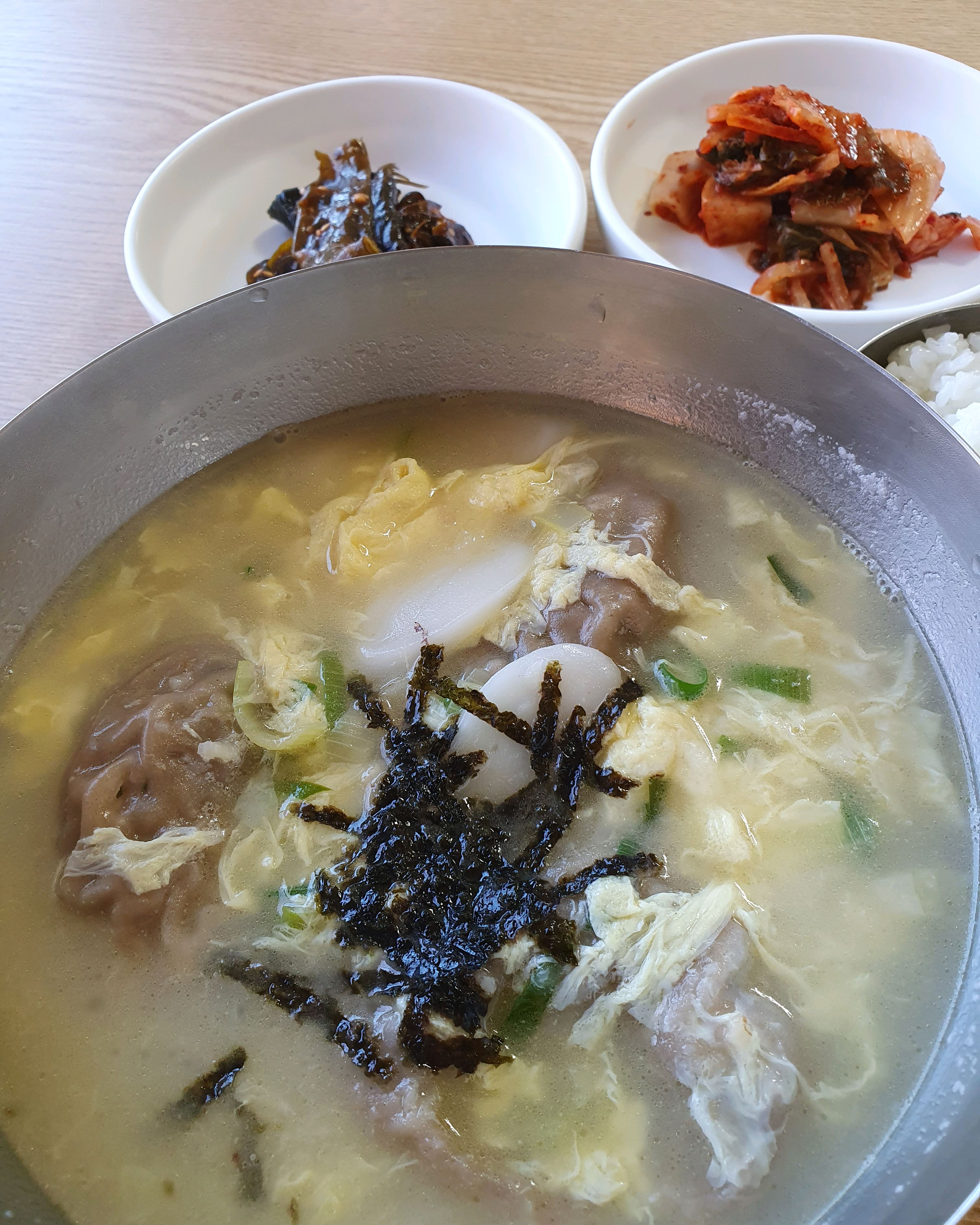 두부전골 한 그릇