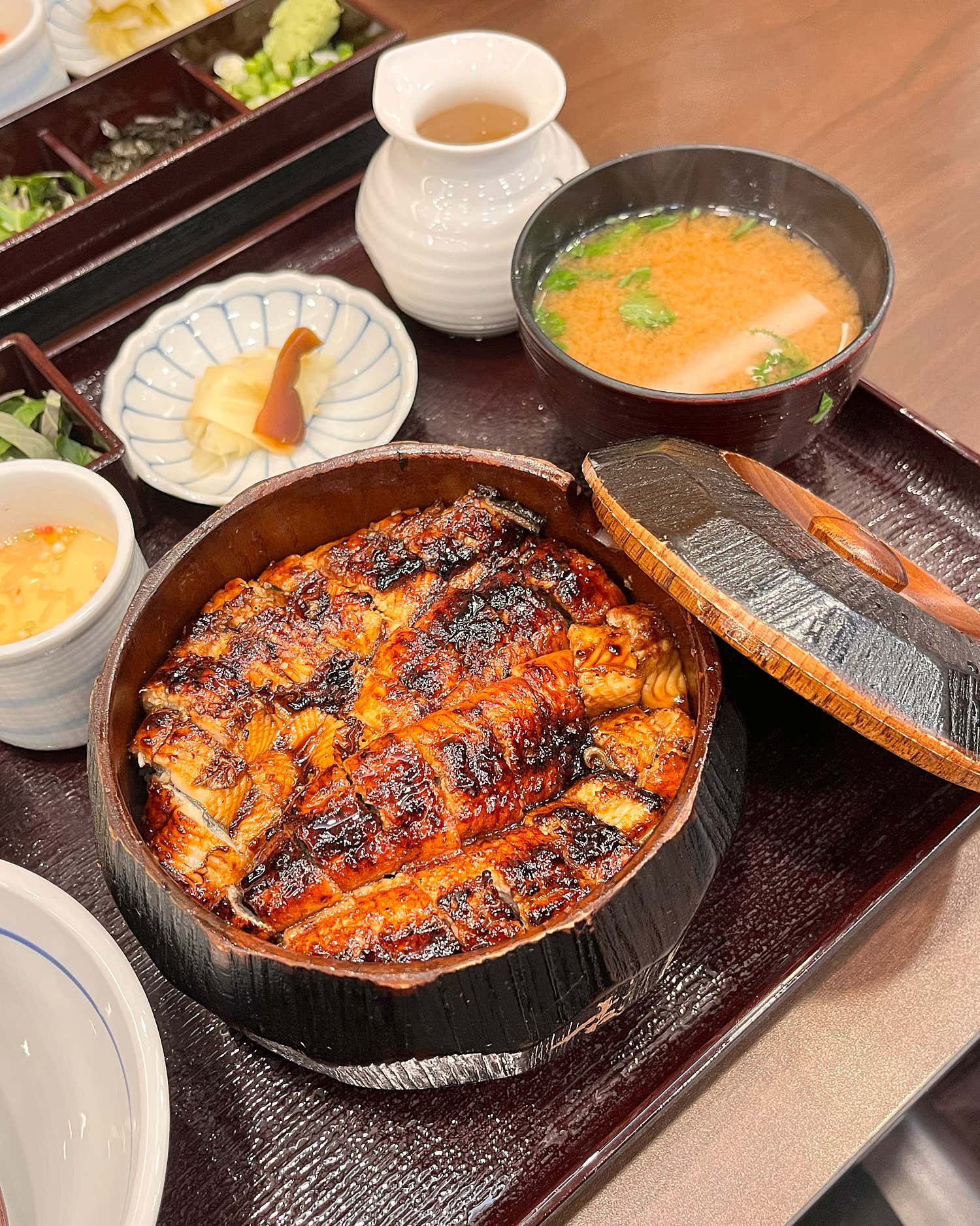 고옥 히츠마부시 전체 상차림