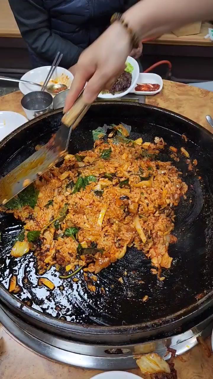 철판 볶음밥