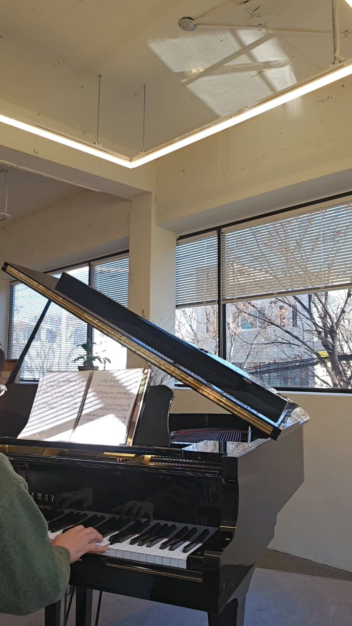 2번째 스튜디오 사진