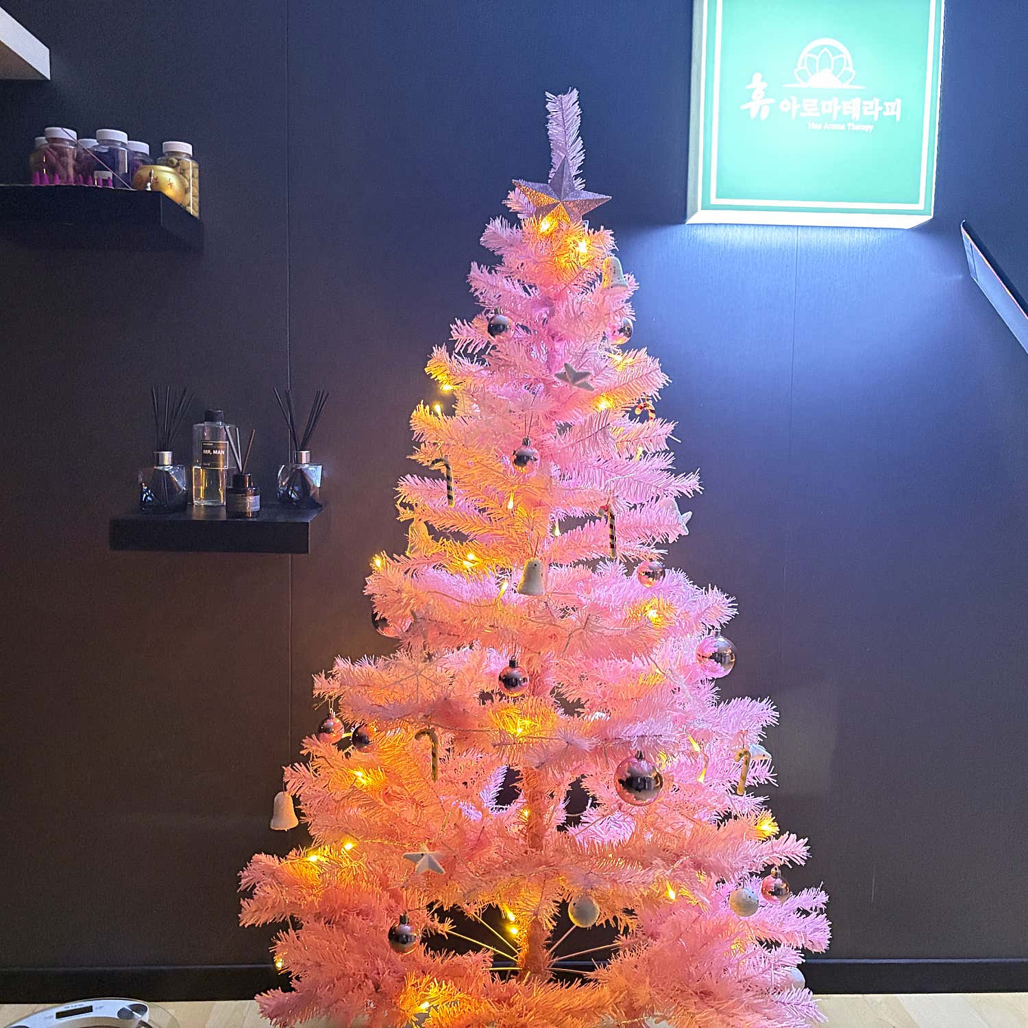 휴아로마샵 (역촌역) 매장 사진 8