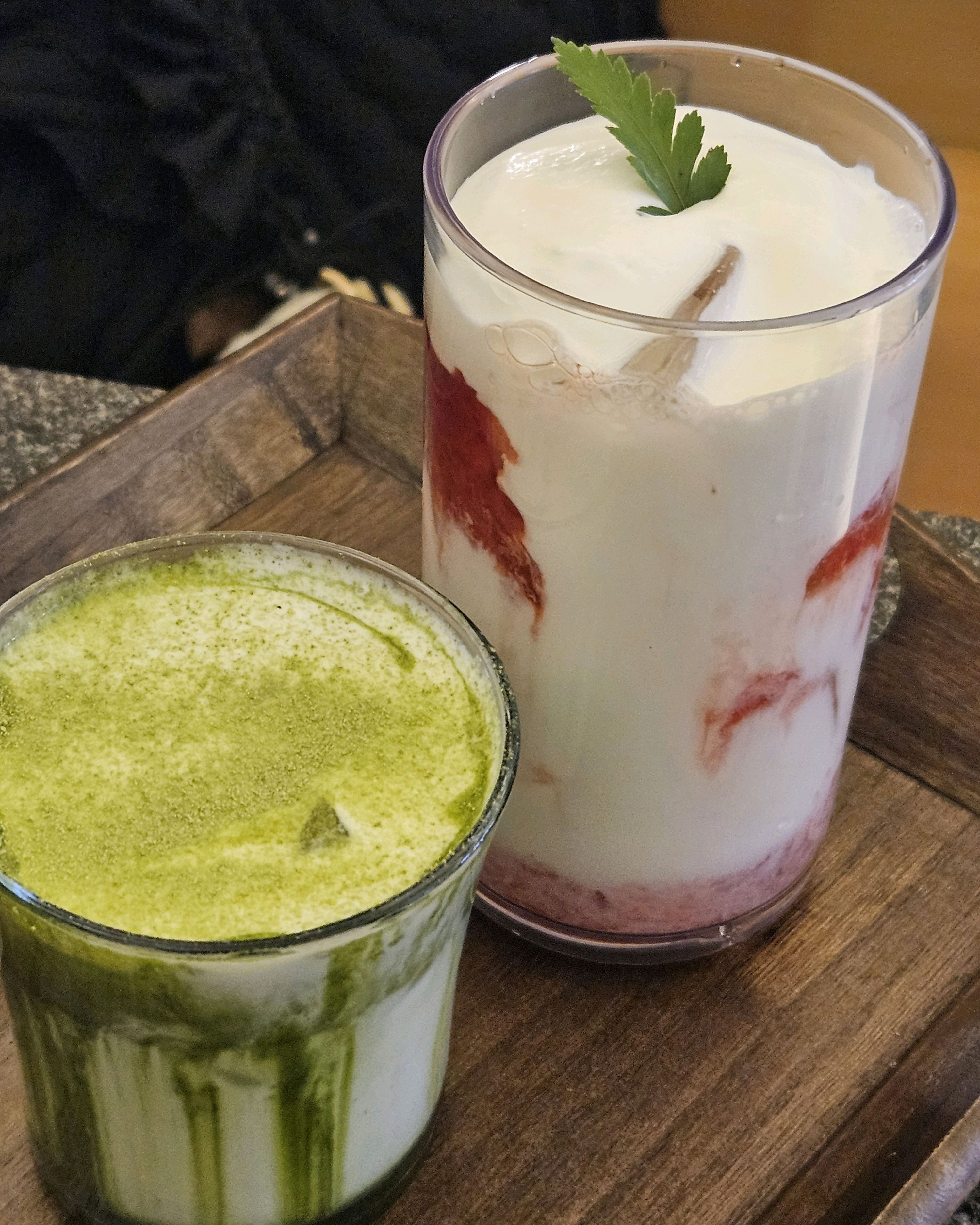 Strawberry cream latte