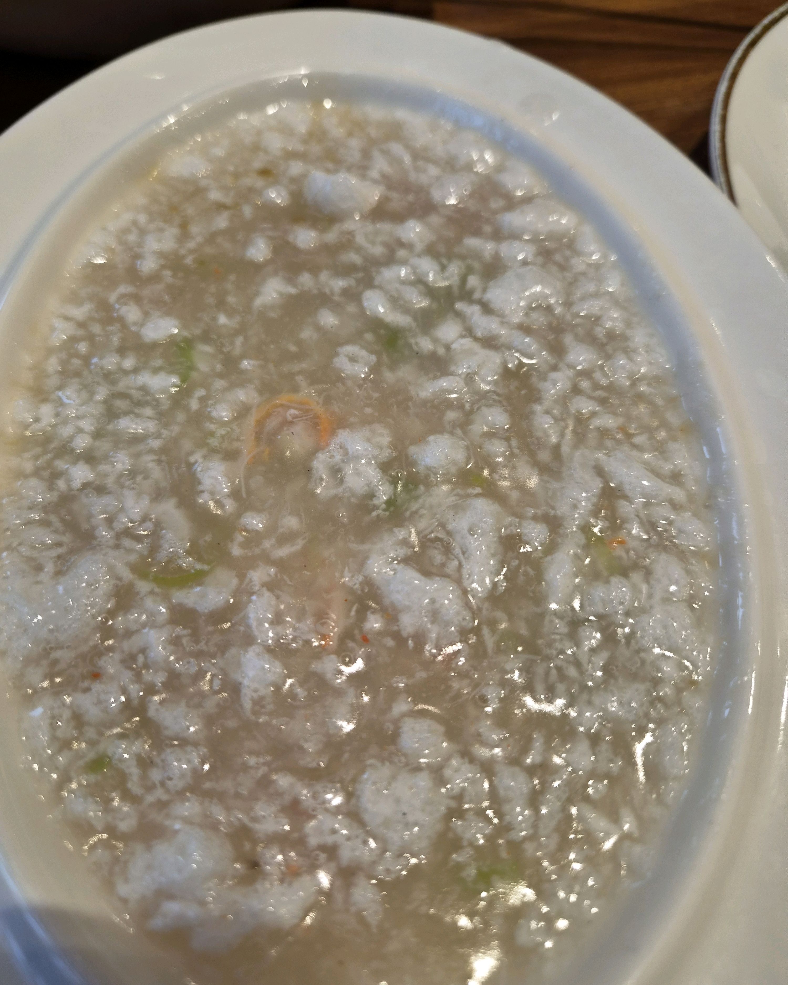 풍성한 건더기가 돋보이는 짬뽕