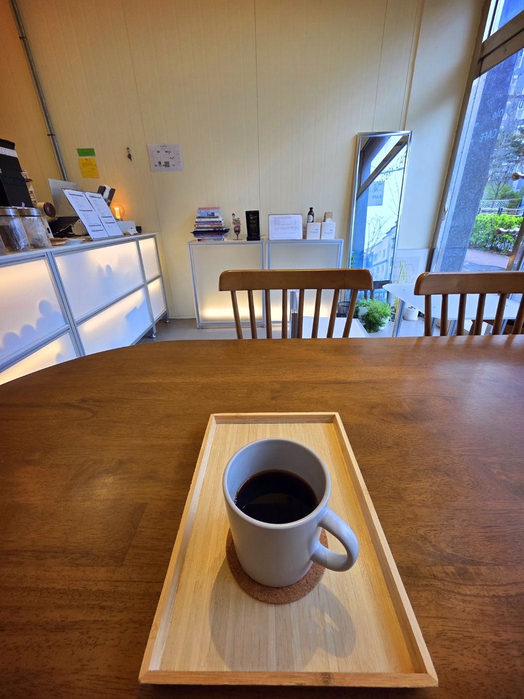 Hand drip coffee
