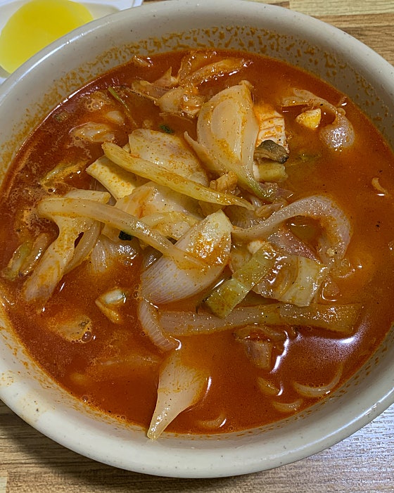 탕탕탕 중식집 실내 분위기