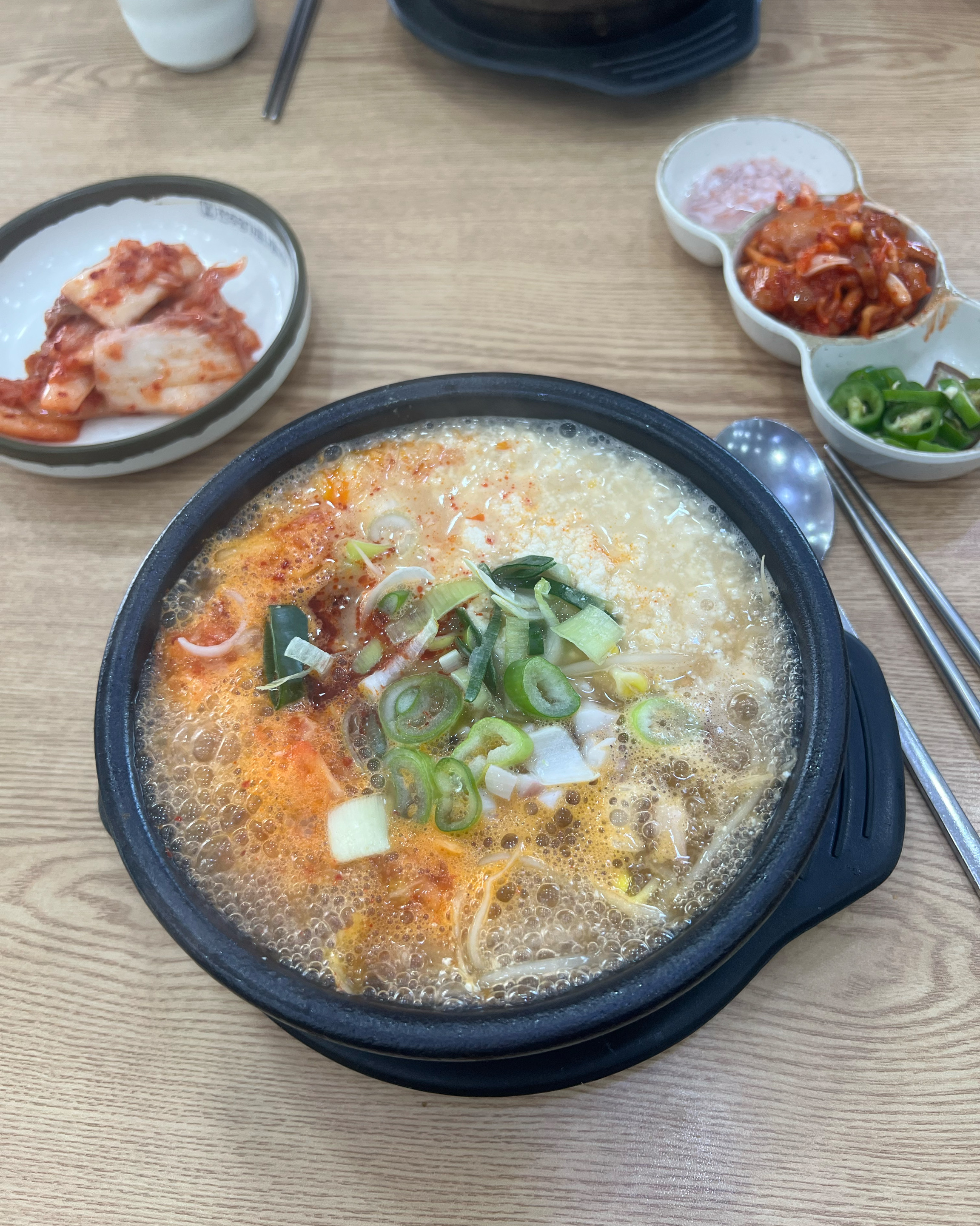 24시전주명가콩나물국밥 속초점 (24si Jeonju Myeongga Kongnamul Gukbap, Sokcho Branch) 5