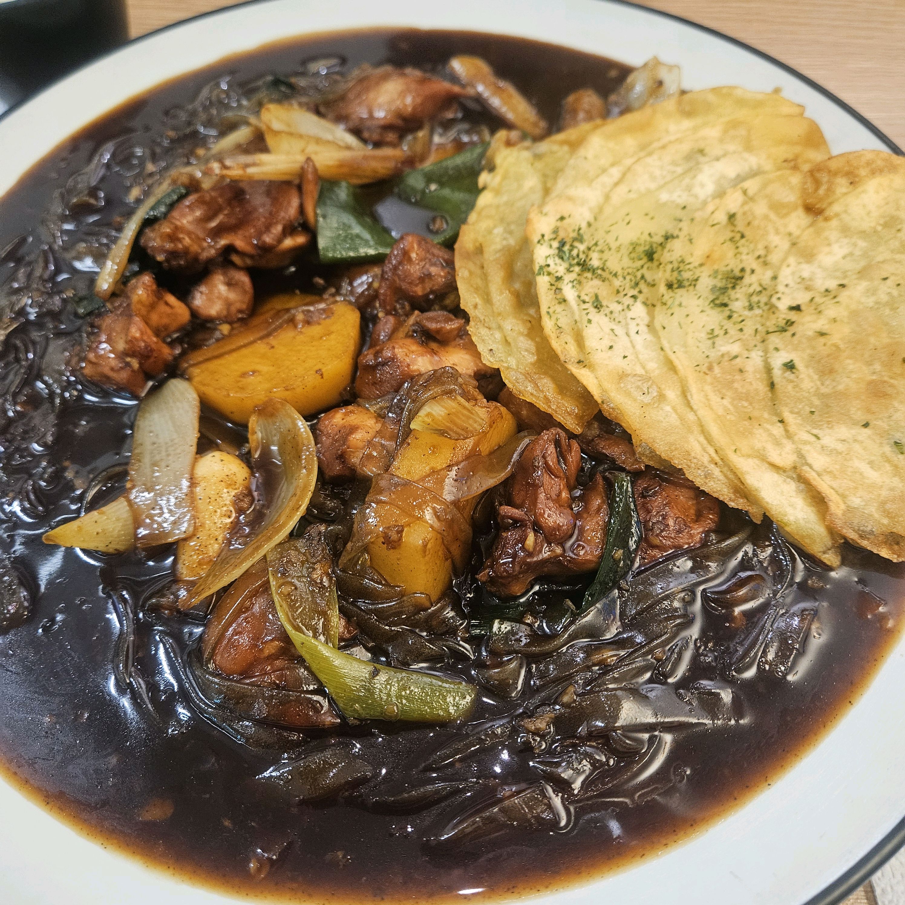 푸짐한 찜닭 한상차림