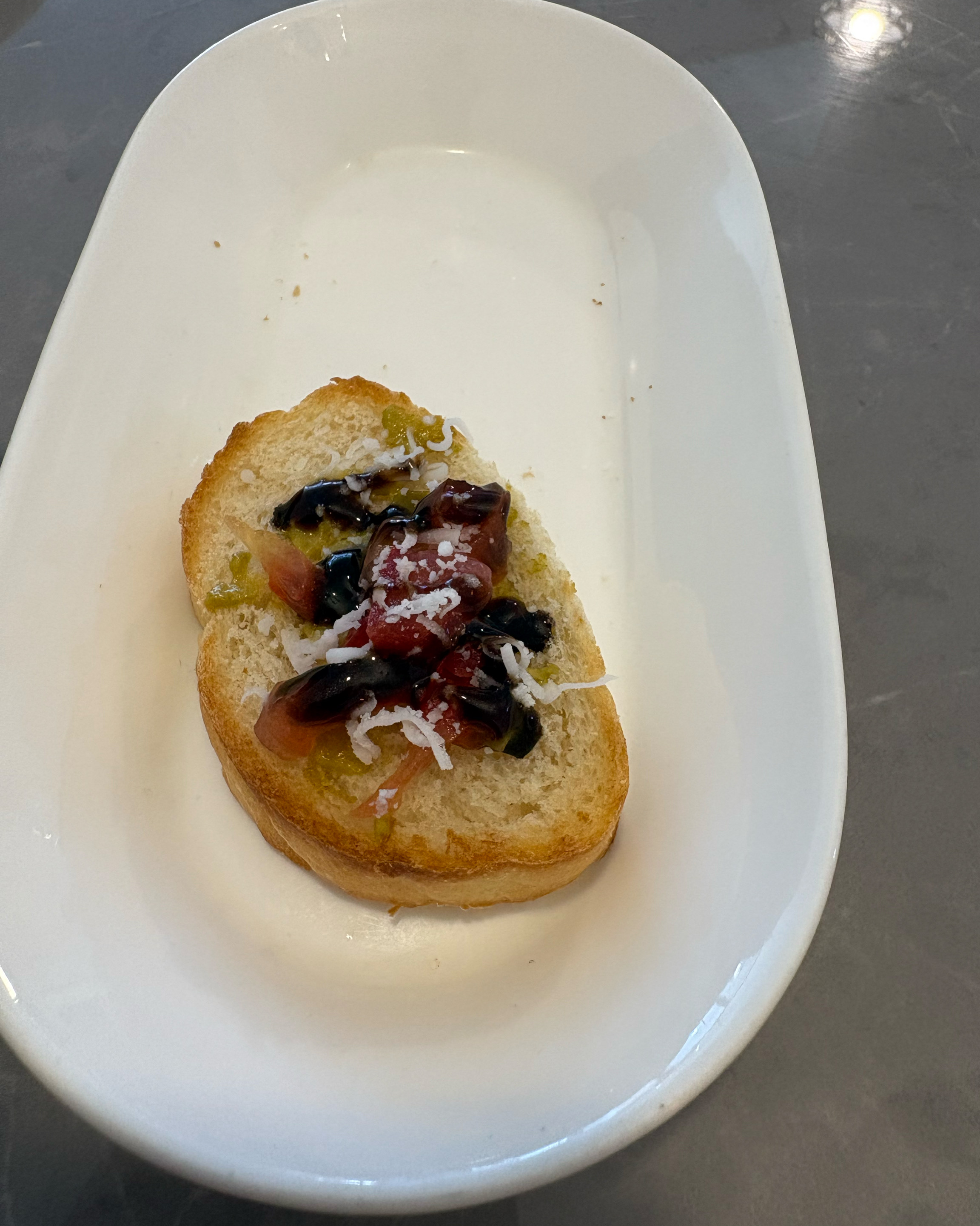 다양한 해산물이 들어간 파스타 요리