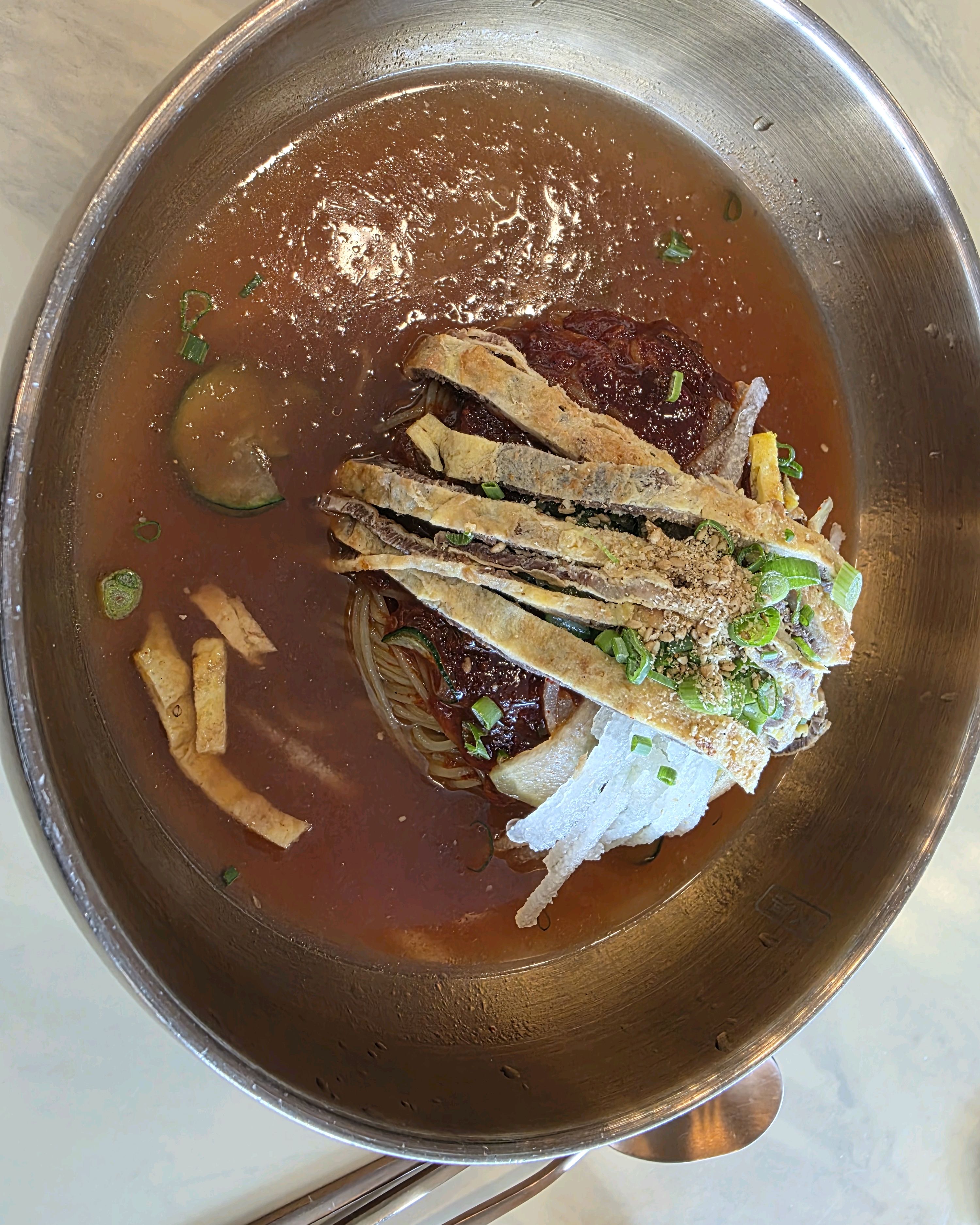 냉면과 함께 곁들인 육전