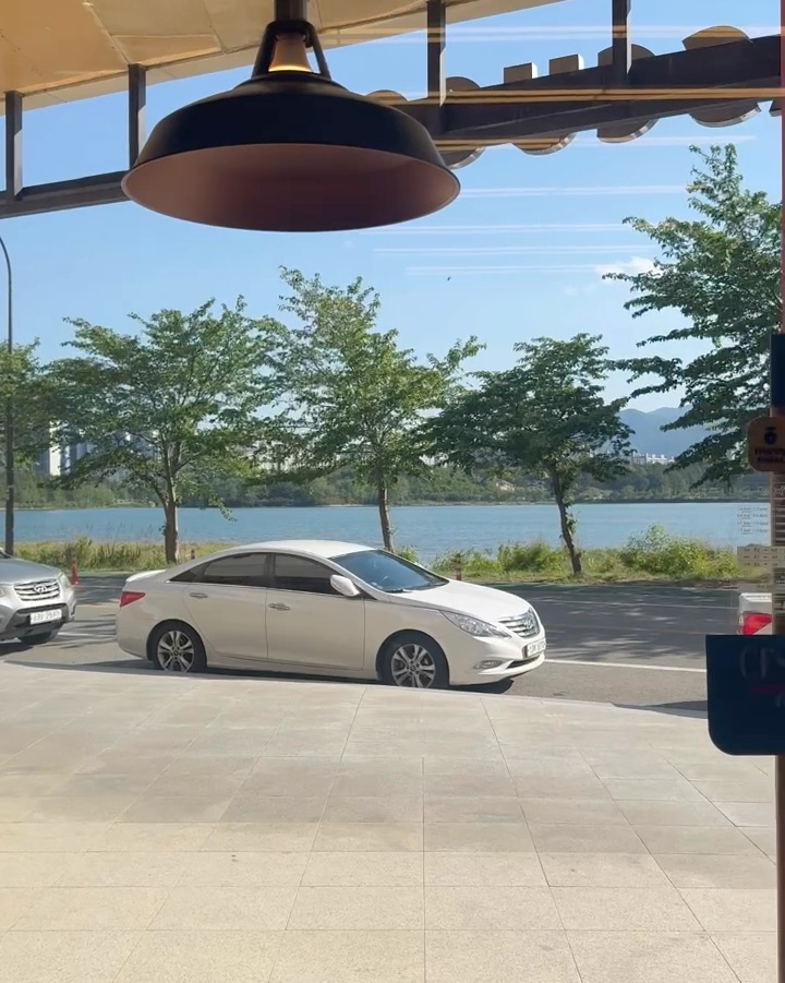 파스쿠찌 속초영랑호점 (Pascucci Sokcho Yeongnangho) 9