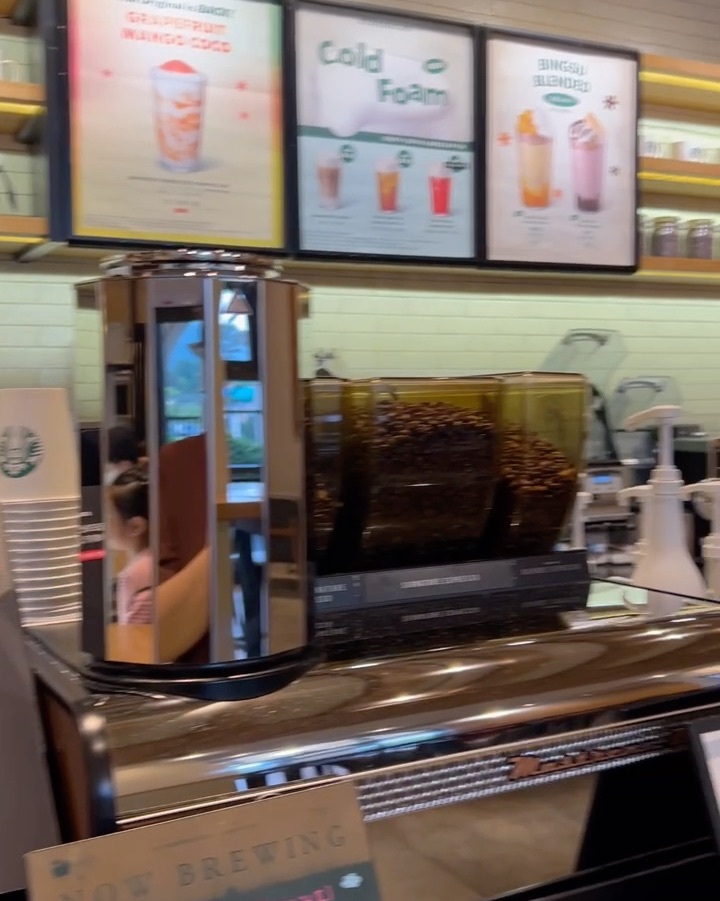 스타벅스 설악쏘라노점 (Starbucks Seorak Sorano) 10