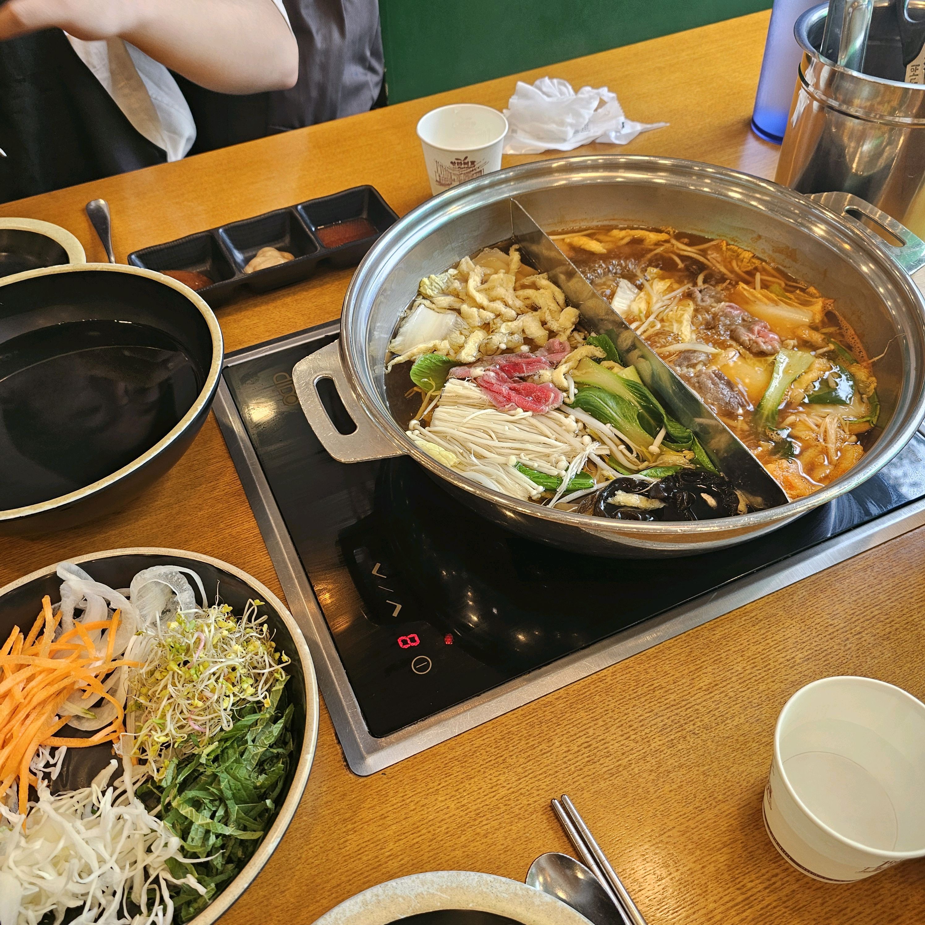 샤브마니아 속초점 (Syabeumania Sokcho-jeom) 9